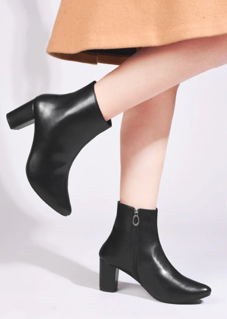 JM Looks Women's Pointed Toe Block Heel Ankle Boots - Image 4