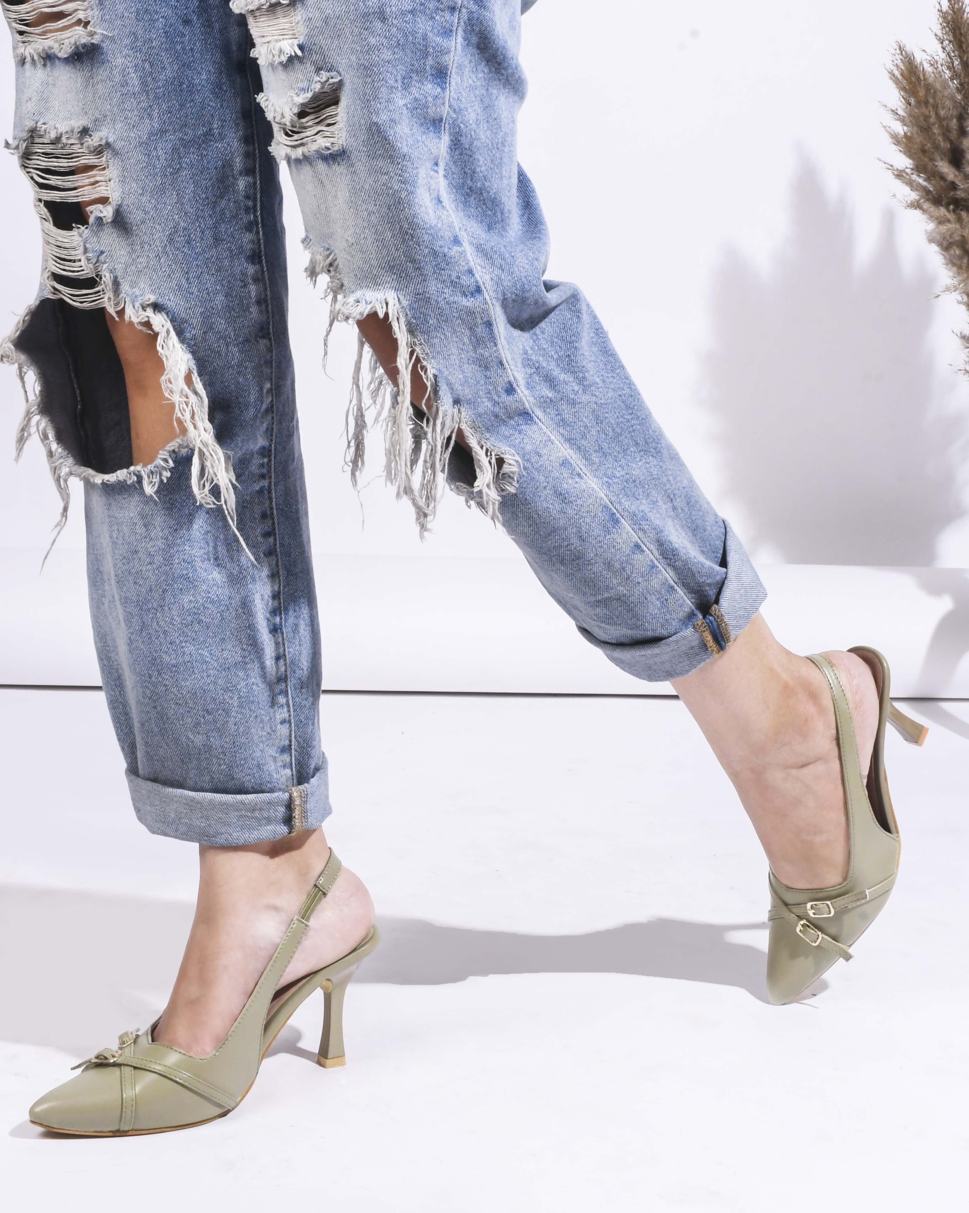 Belt buckle detail slingback stiletto pointed toe heel - Image 18