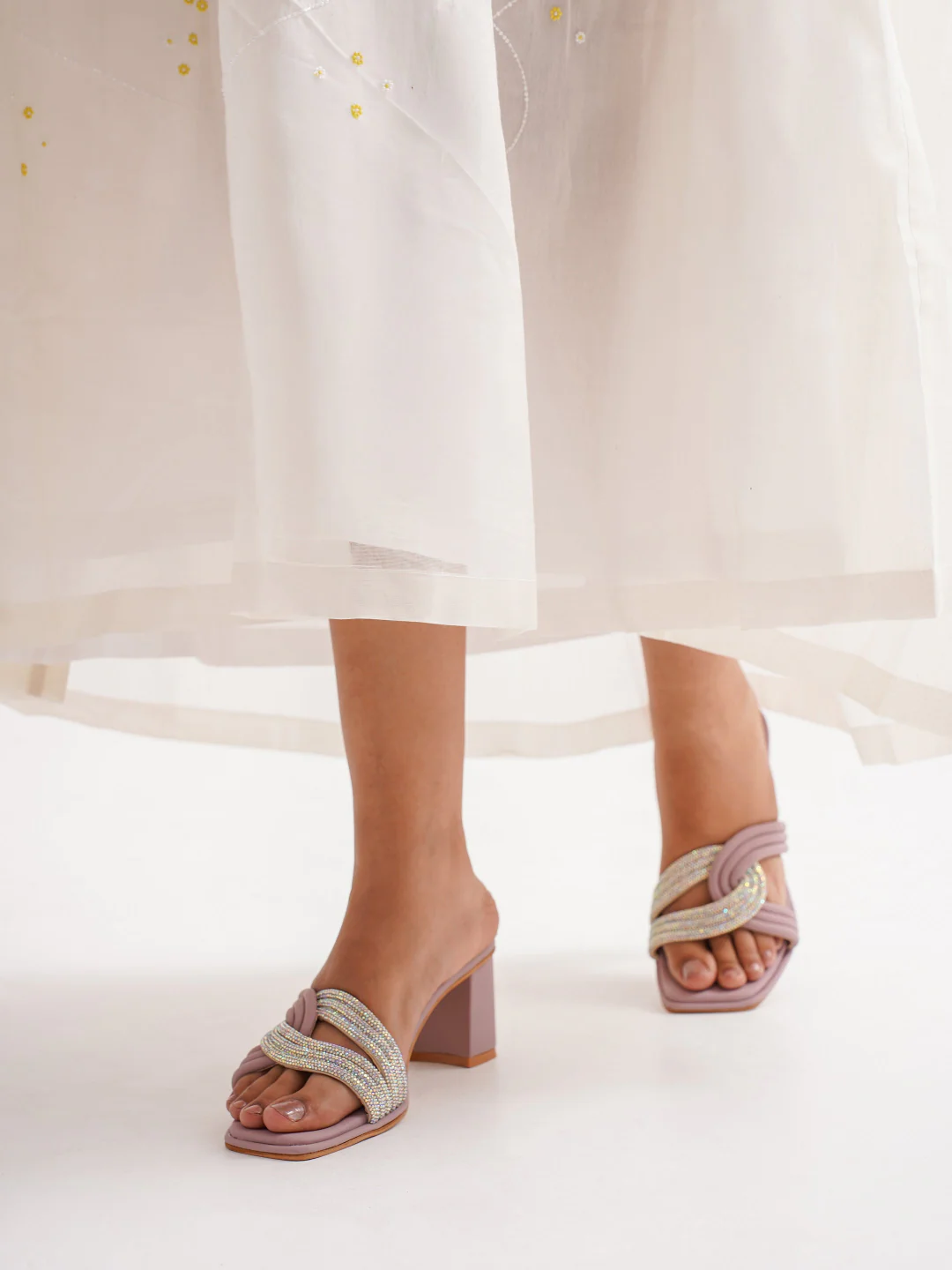 Block Heel Sandals with Decorative Knot Detail - Image 14
