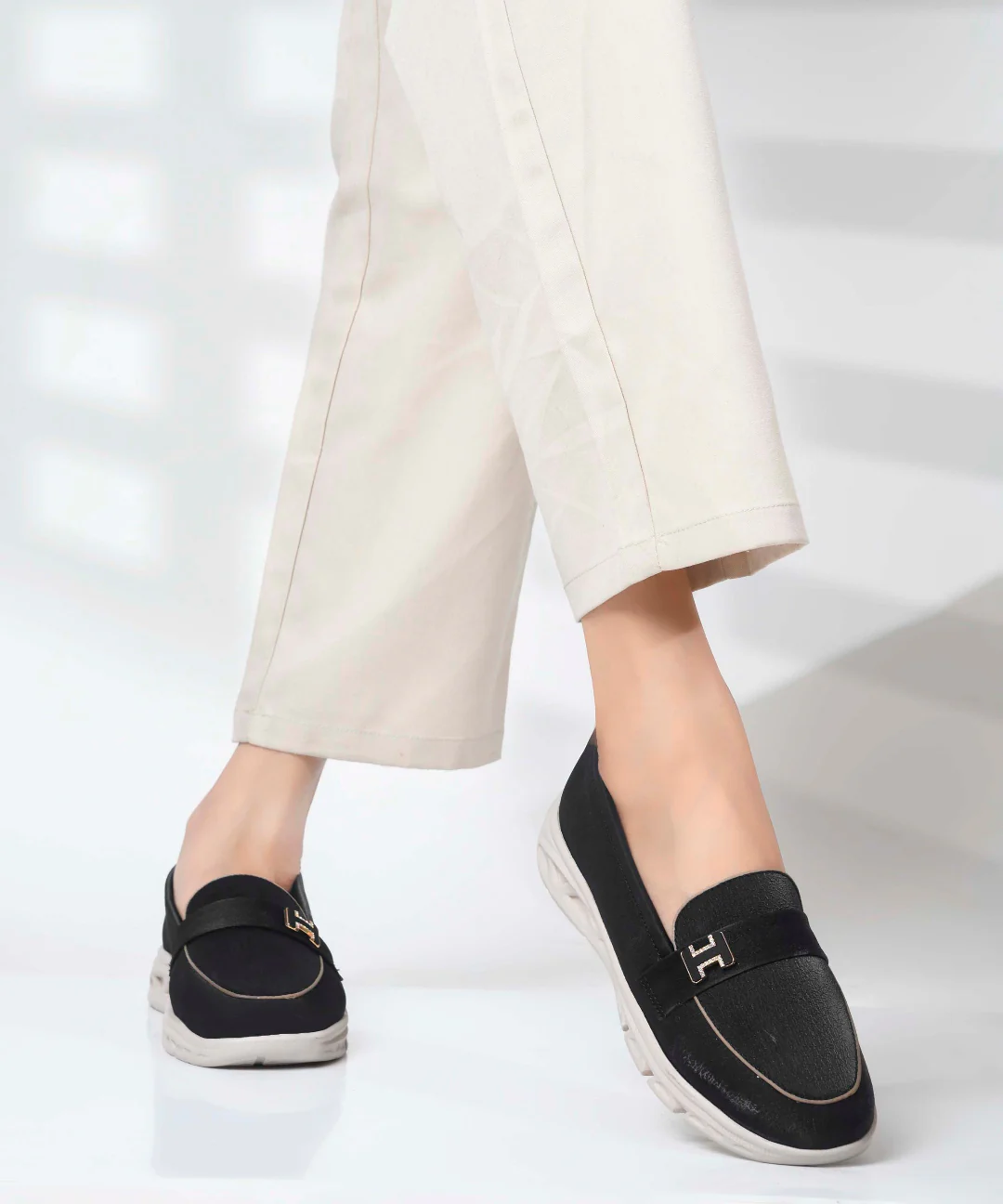 Casual Comfort Loafers with Soft Sole
