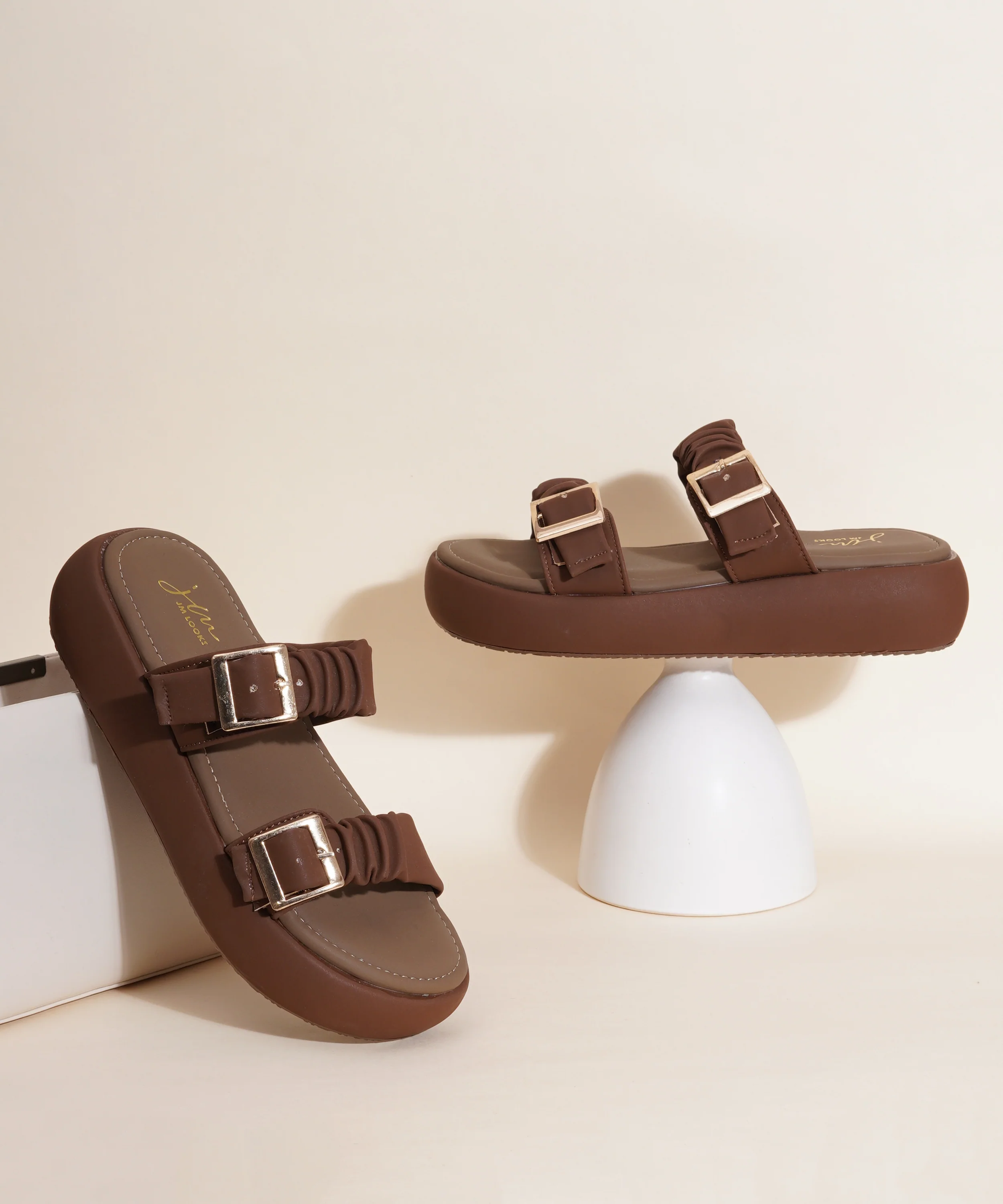 Casual Comfort Sandals with Buckle Detail