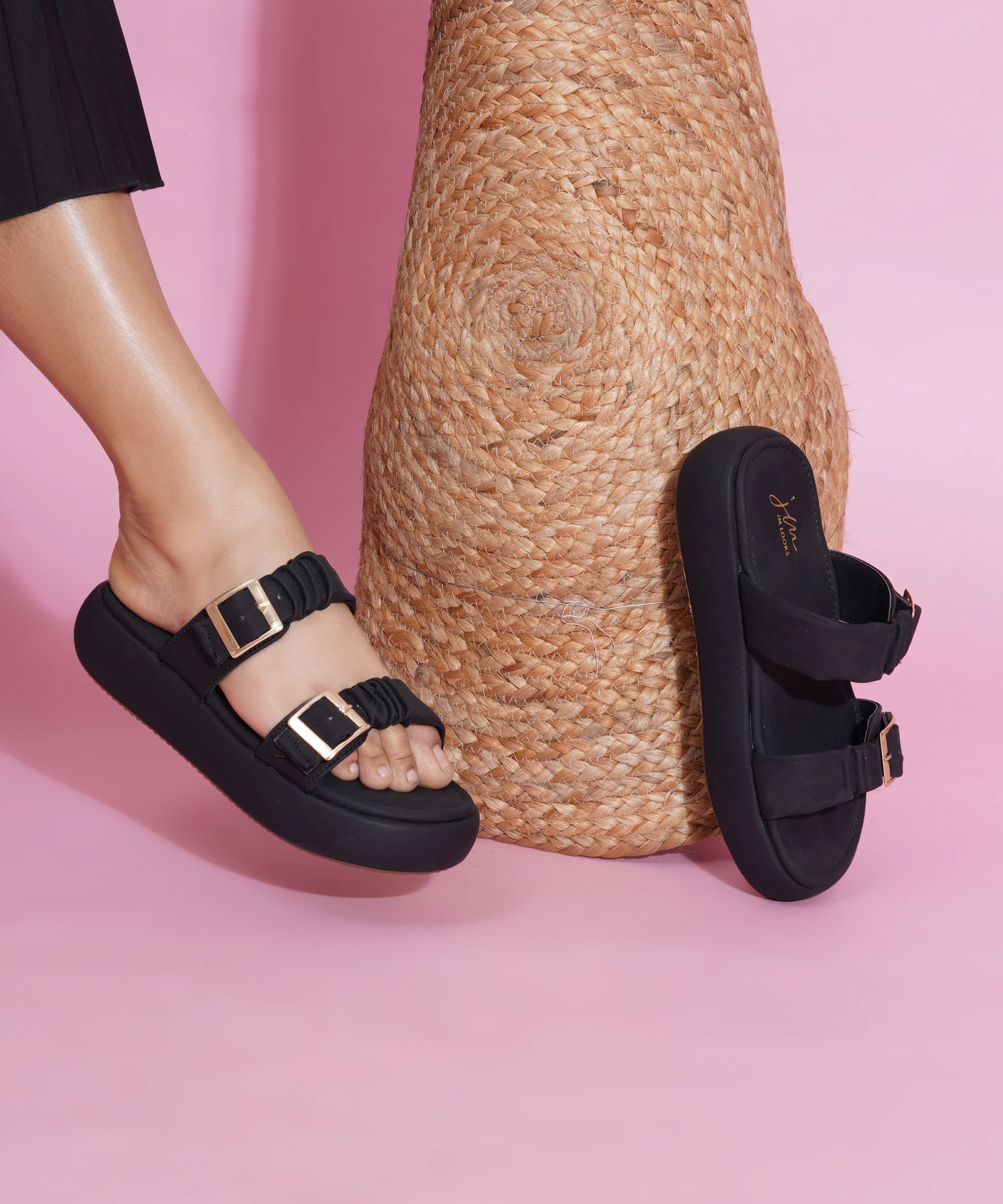 Casual Comfort Sandals with Buckle Detail - Image 10