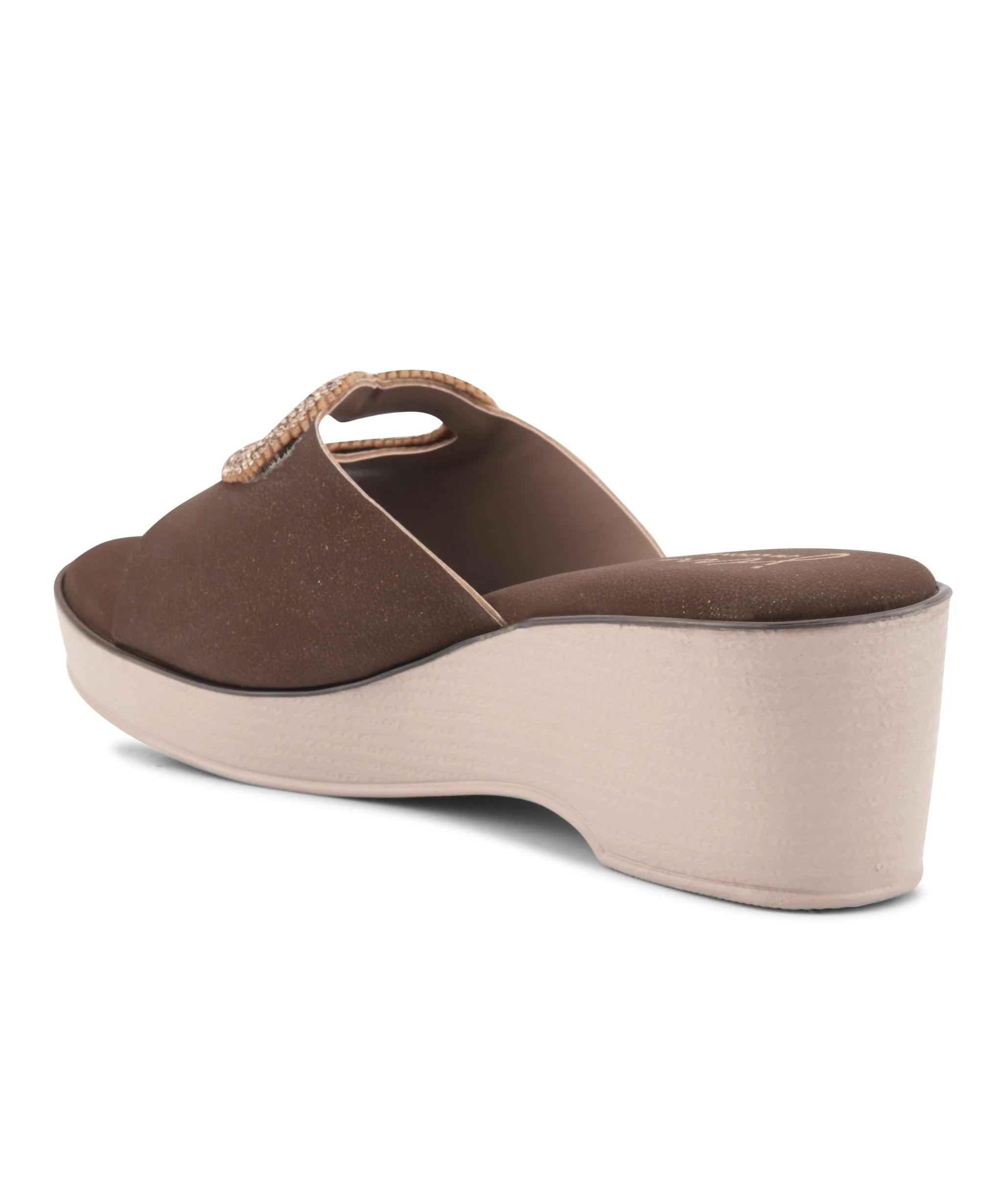 Casual Flats Sliders with Decorative Heart Strap - Image 6