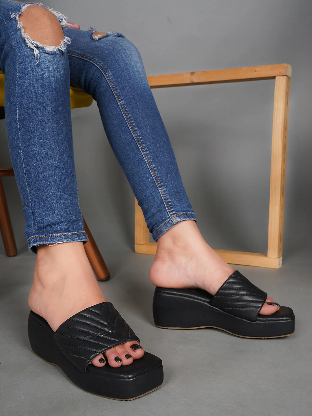 Women Platform Wedge Block Heel Square Open Toe Quilted Sandals - Image 9