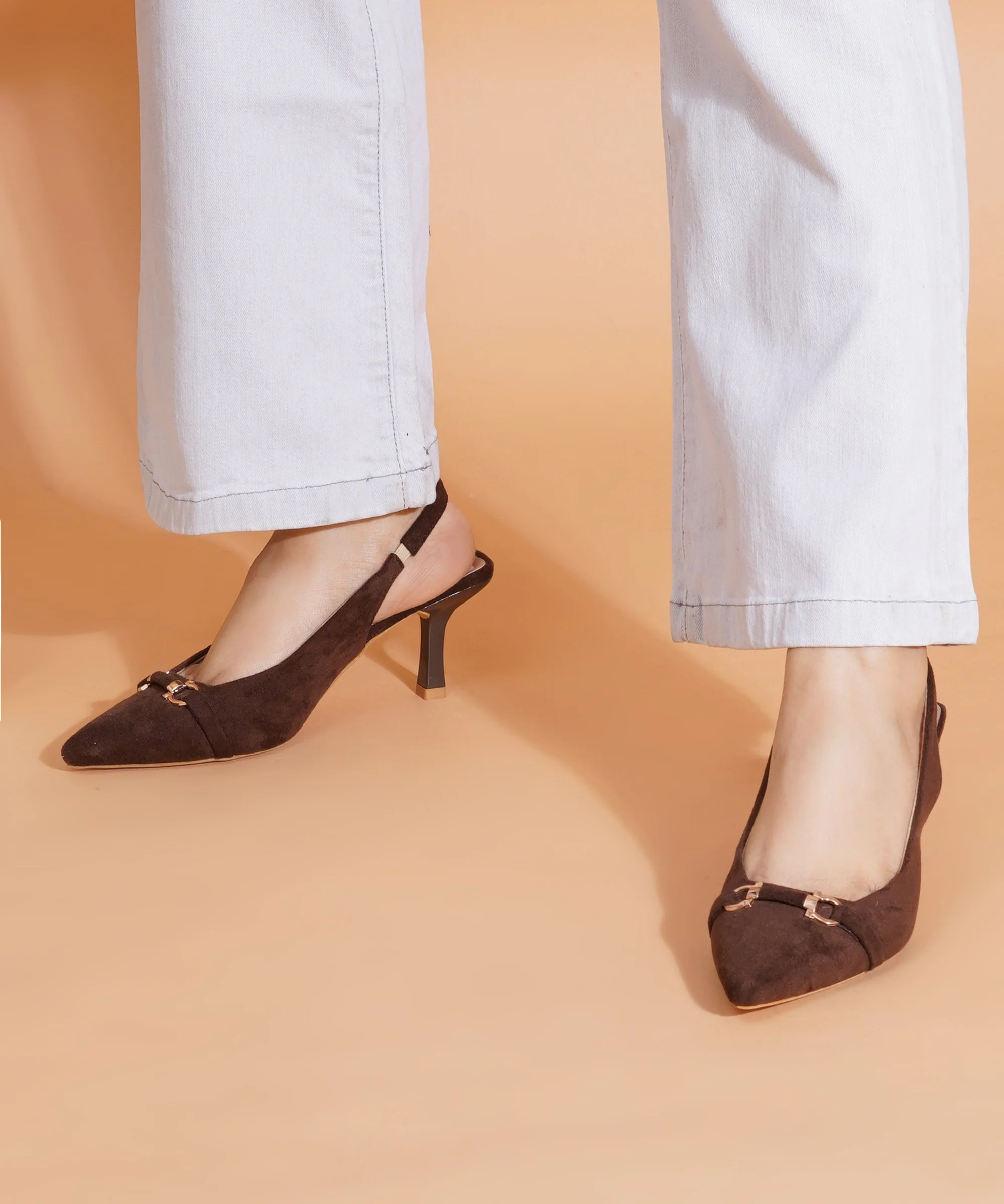 Slingback Kitten Heels for Women with Pointed Toe and Gold Buckle - Image 10