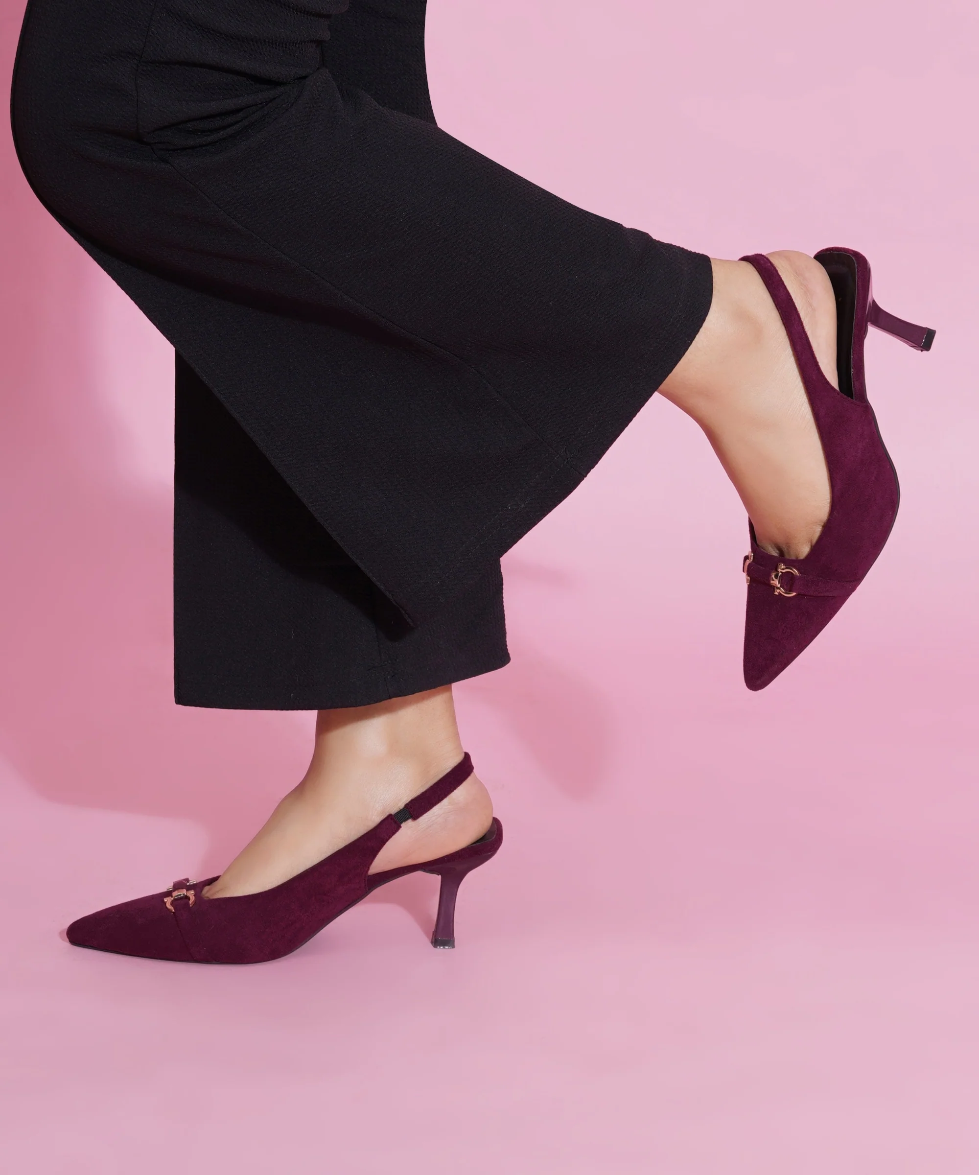 Slingback Kitten Heels for Women with Pointed Toe and Gold Buckle - Image 14
