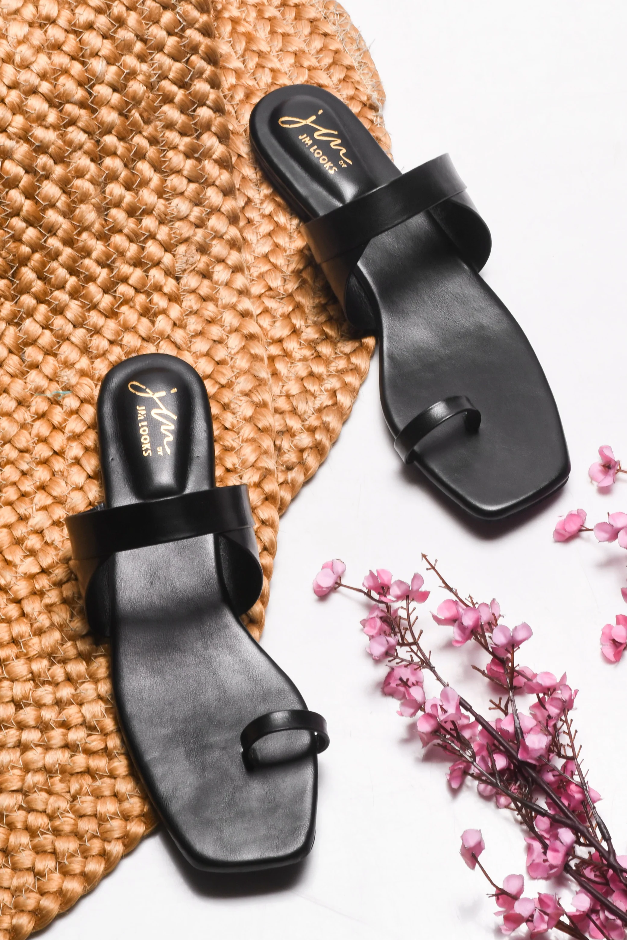 One-Toe Strap Flats - Image 9