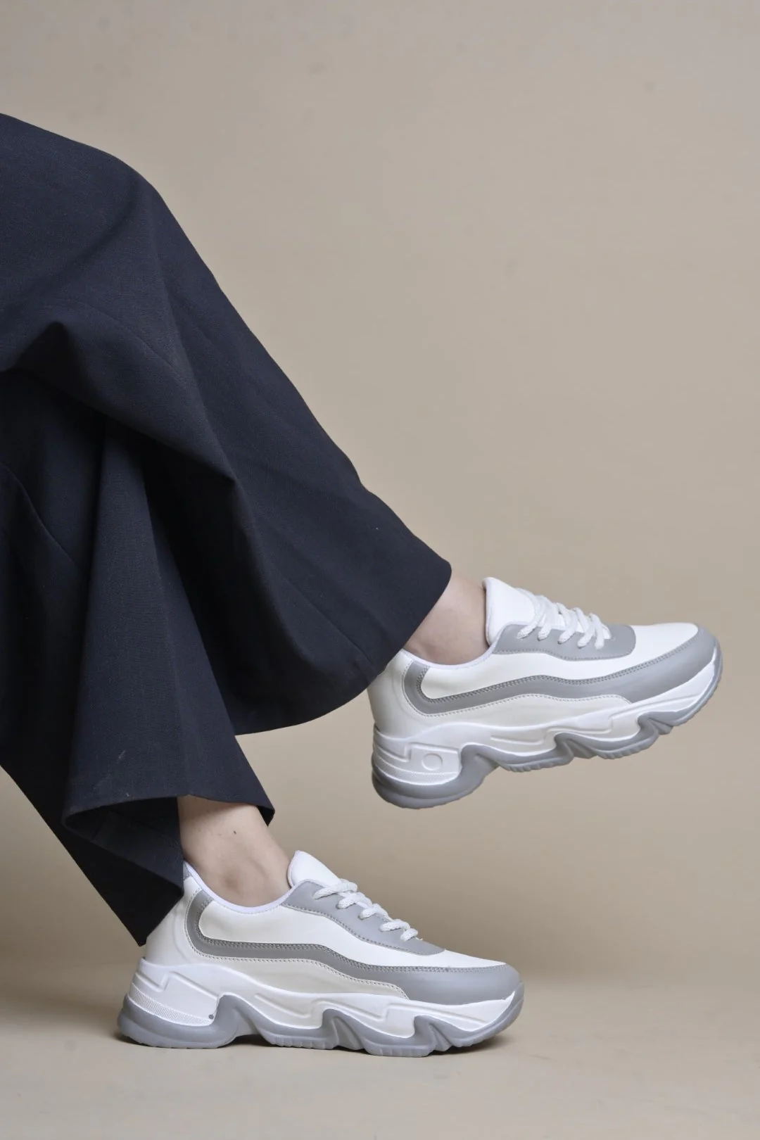 Jm Looks Stylish Chunky Sole Sneakers - Image 4