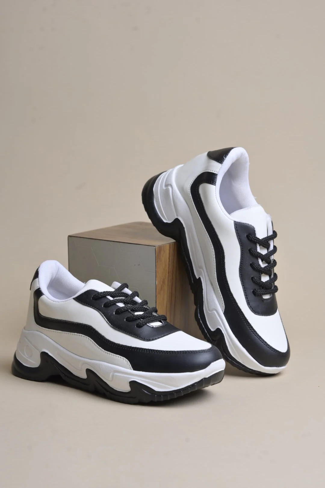 Jm Looks Stylish Chunky Sole Sneakers - Image 7