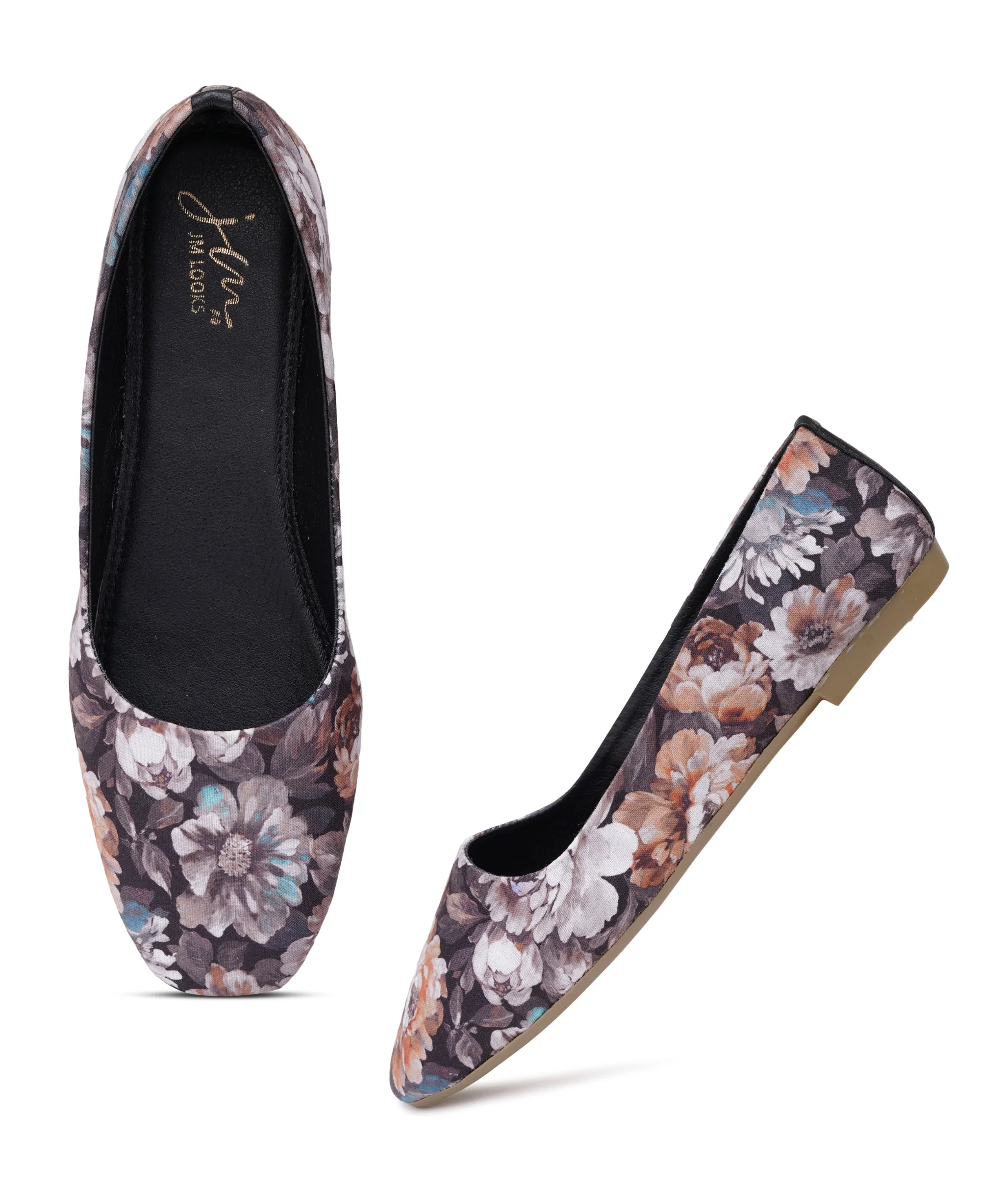 Classic Floral Pointed Flat - Image 5