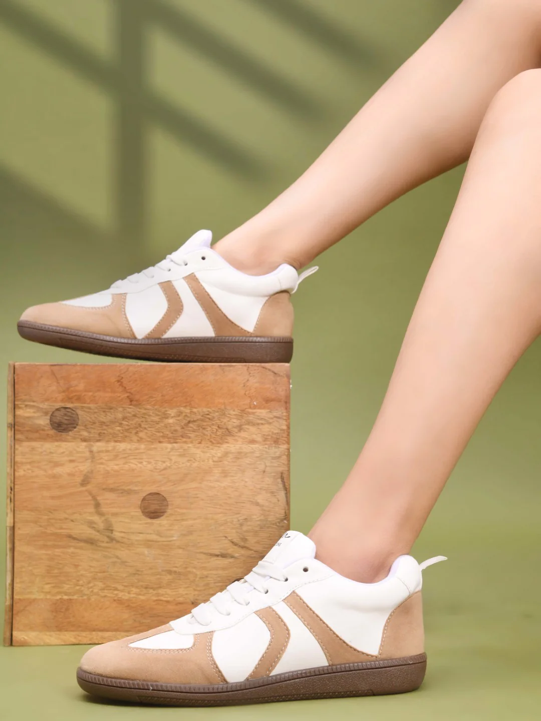 Colorblock Suede Trainer Sneaker for Women - Image 15