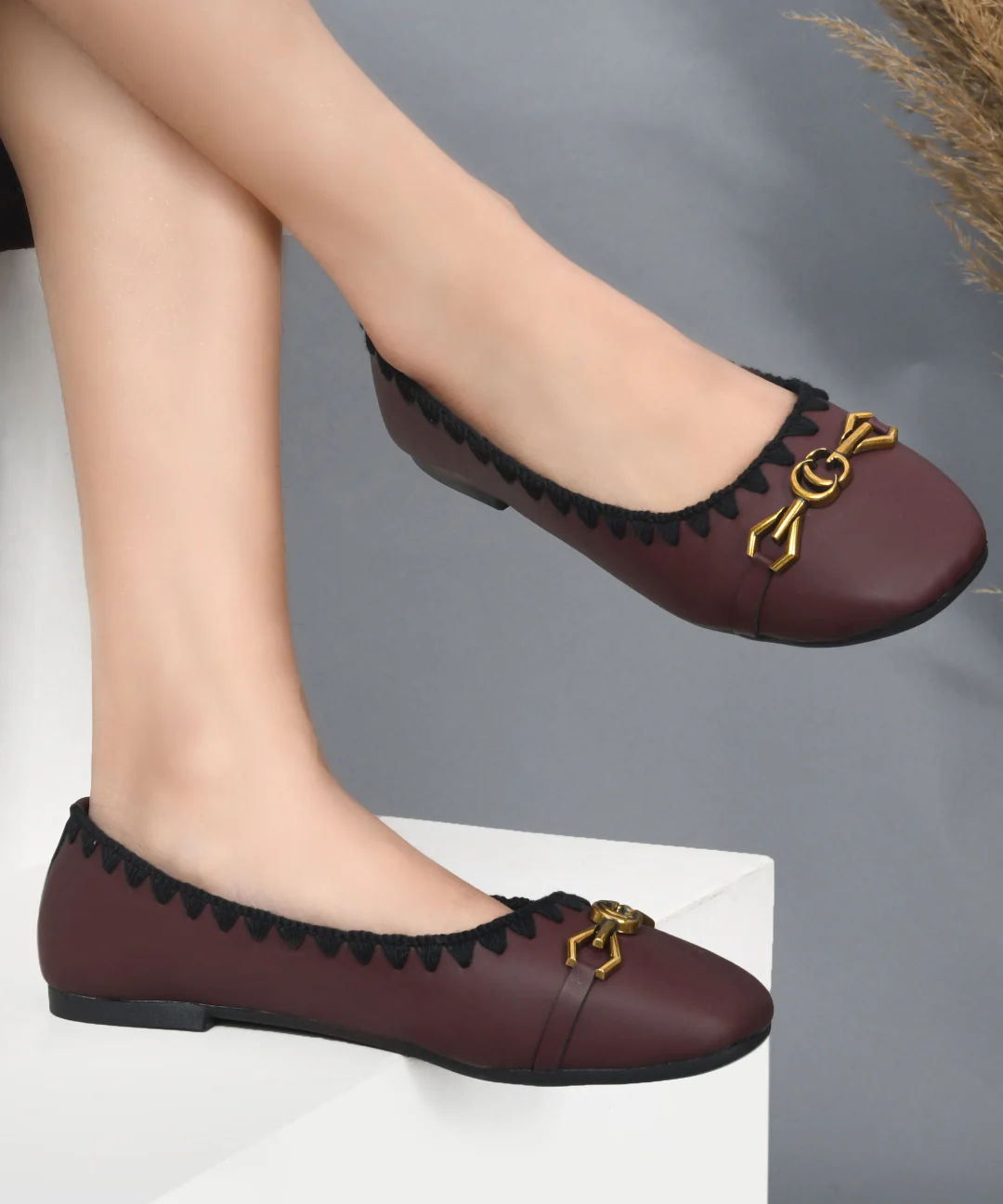 JM Looks Comfortable Slip-On Loafers with Decorative Chain - Image 2