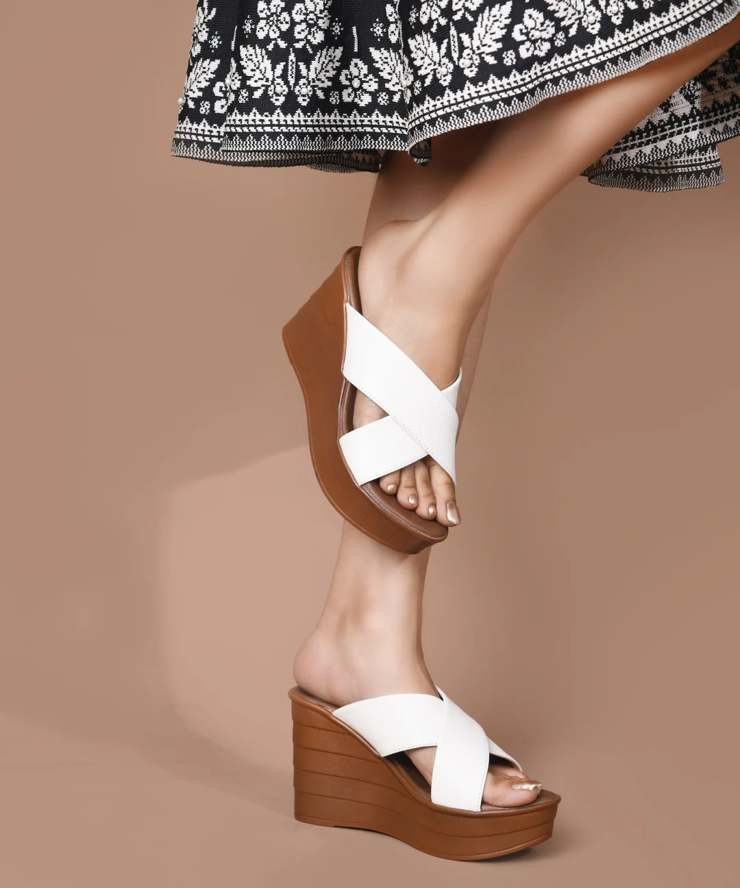 JM Looks Cross-Strap Platform Wedge Slides - Image 15
