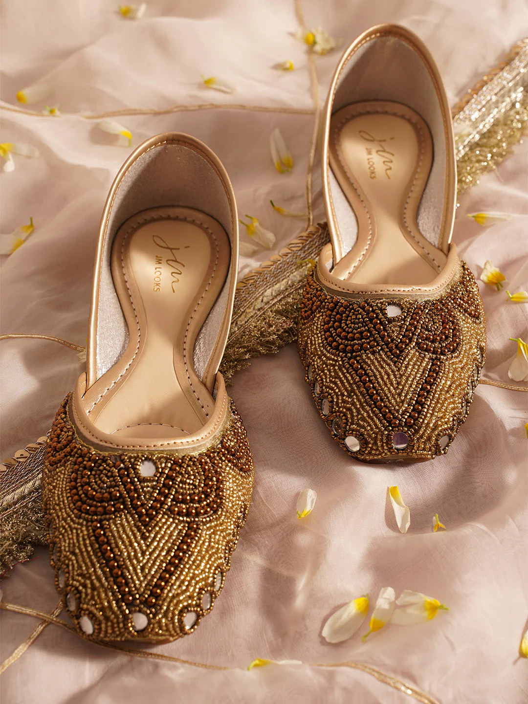 JM Looks Embellished Pearl Beaded Jutti - Image 3
