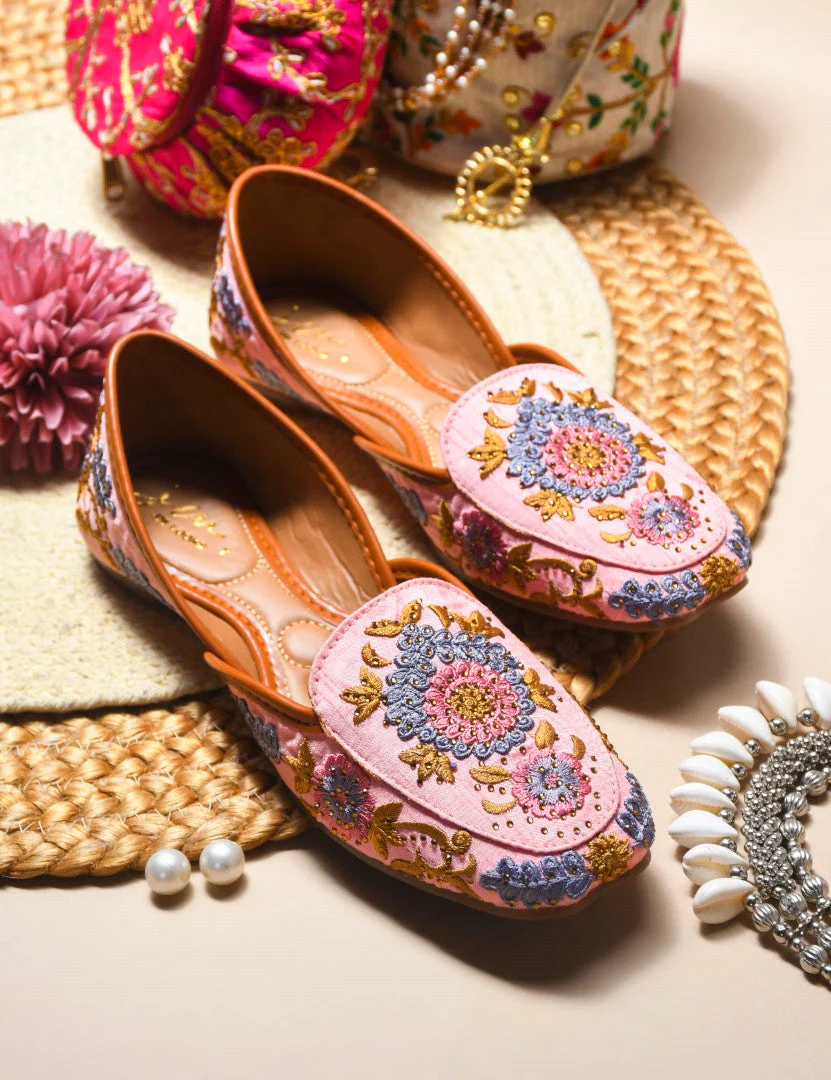 JM Looks Embroidered Floral Jutti Flat - Image 7