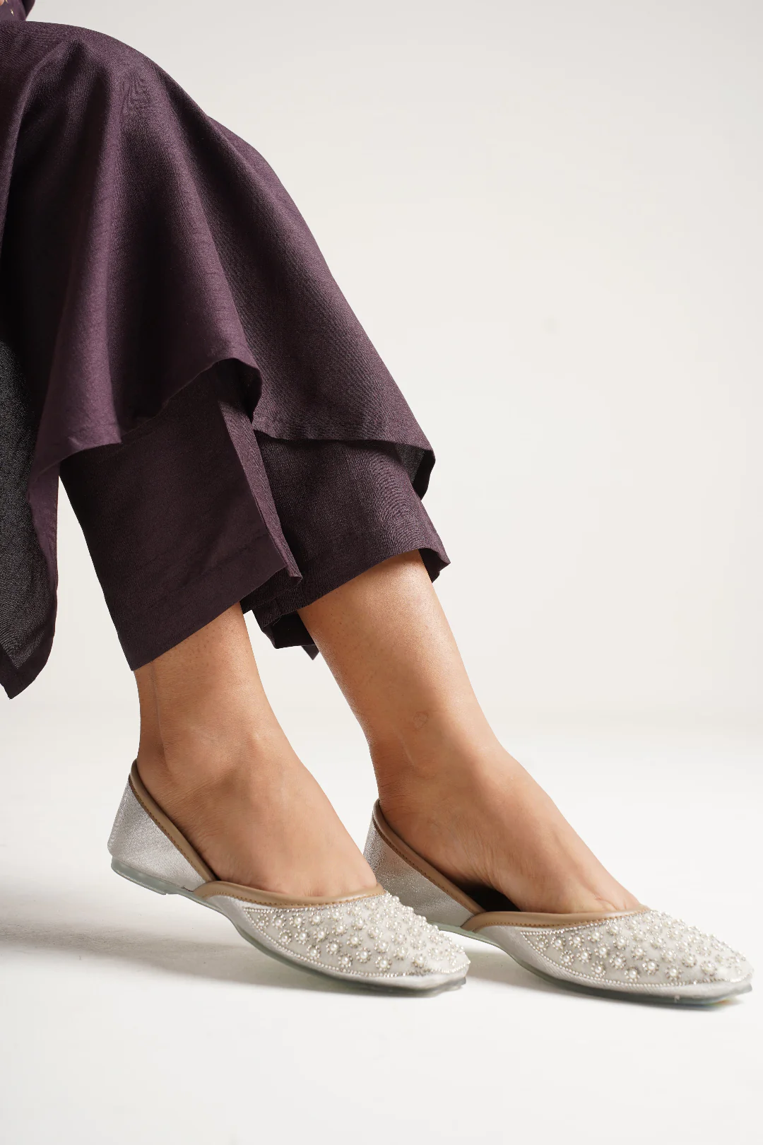 JM Looks Embellished Jutti Flat - Image 11