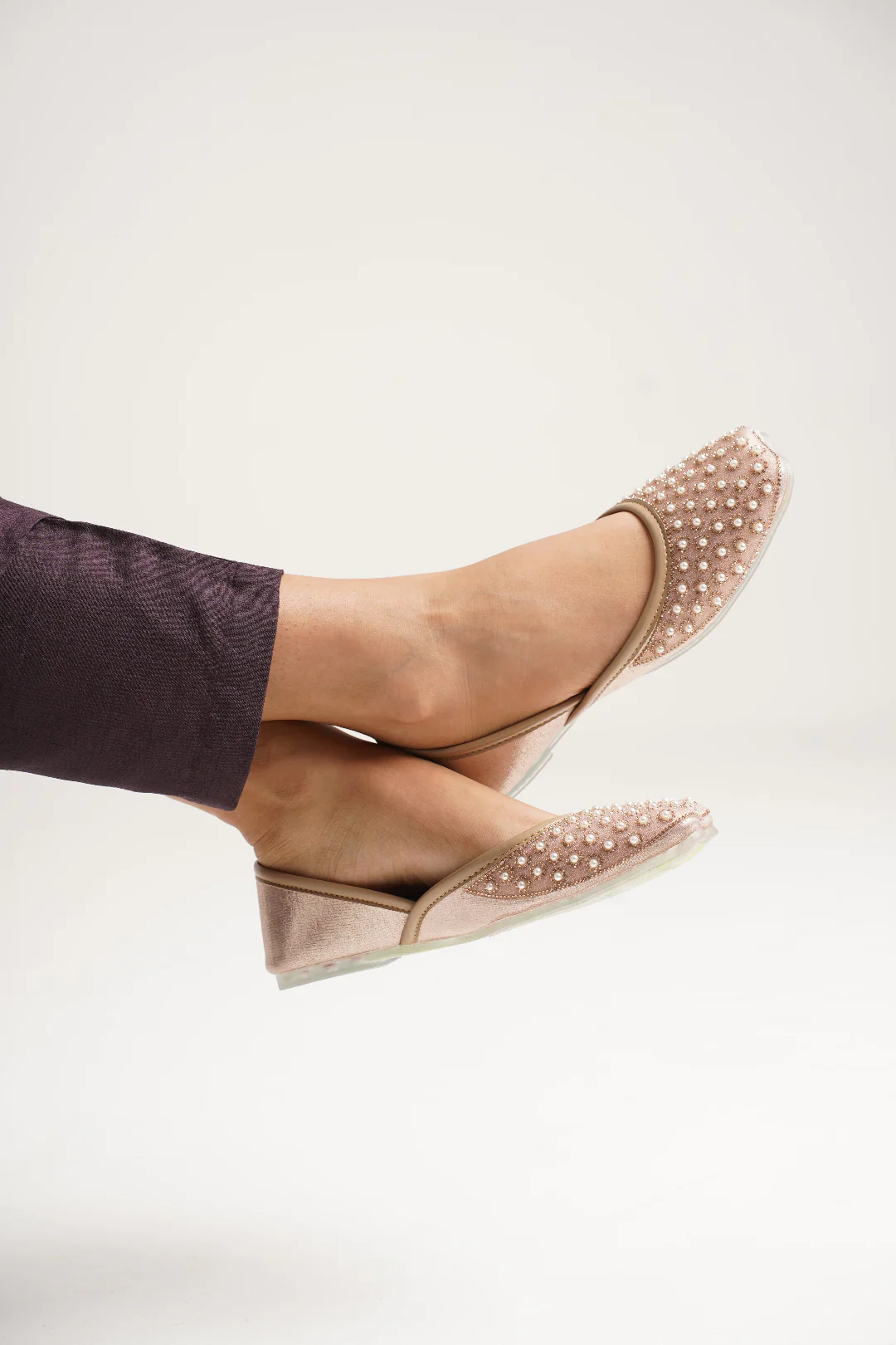 JM Looks Embellished Jutti Flat - Image 6