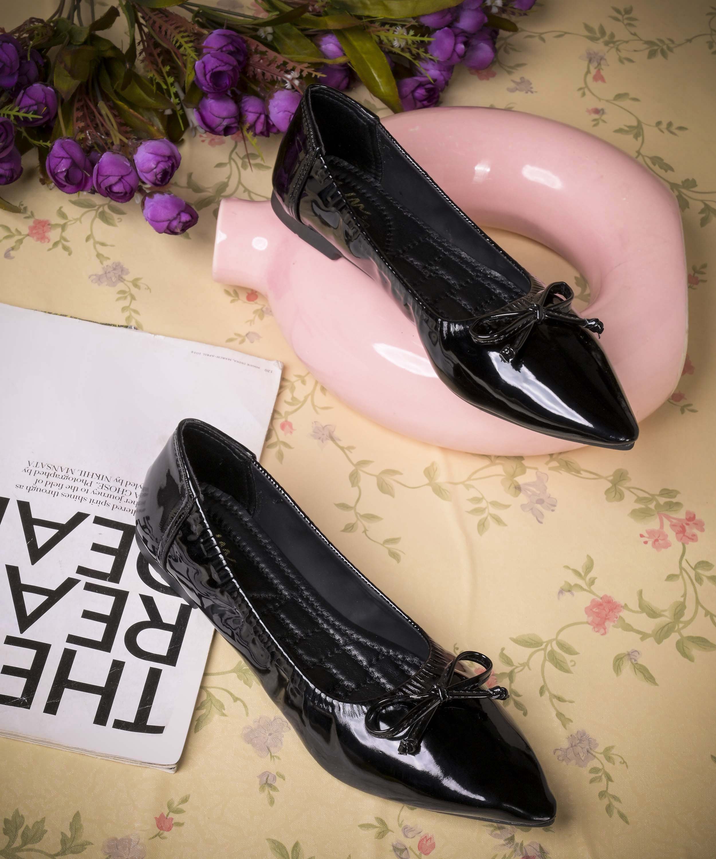 Elegant Pointed-Toe Ballerinas - Image 8