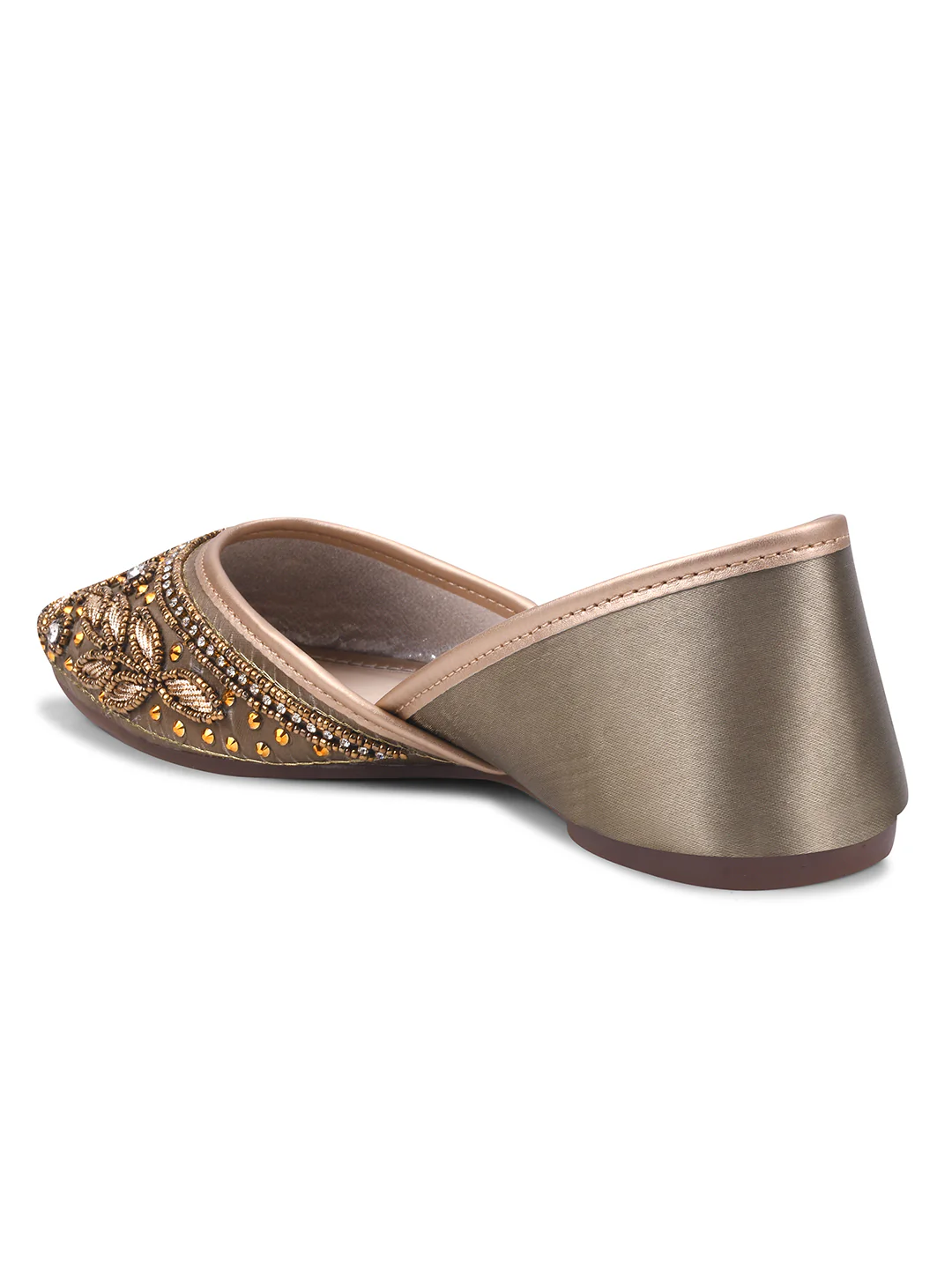 Women Embellished Floral Ethnic Juttis - Image 6