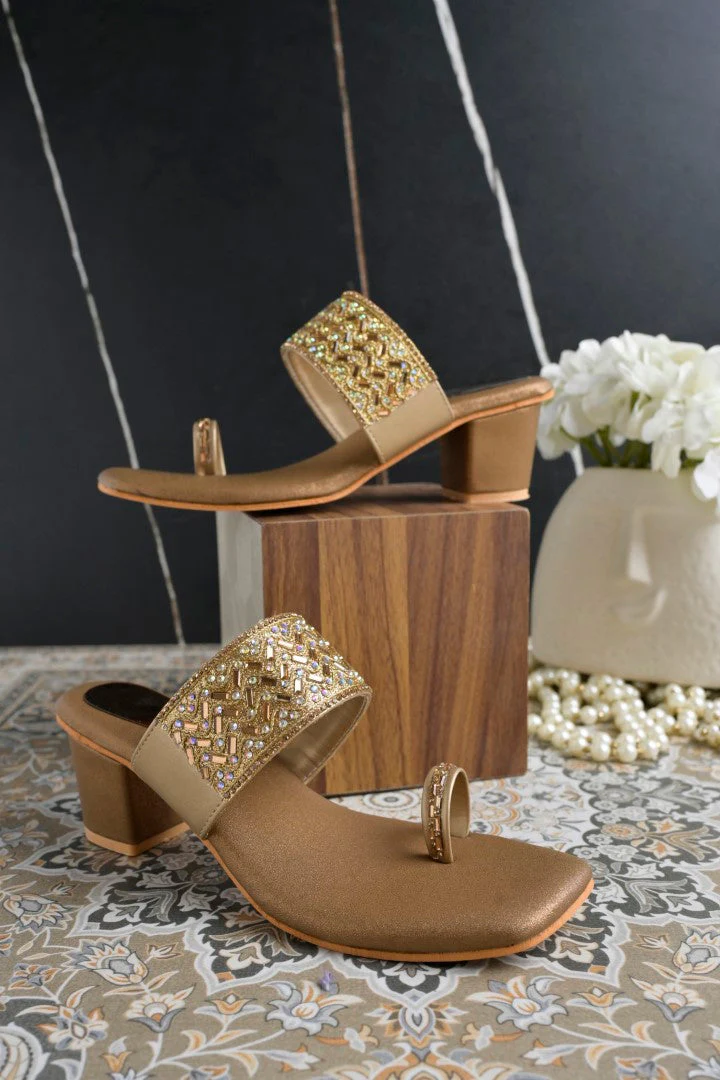 Jm Looks Embellished Toe Ring Block Heel Sandals for Women & Girls - Image 12