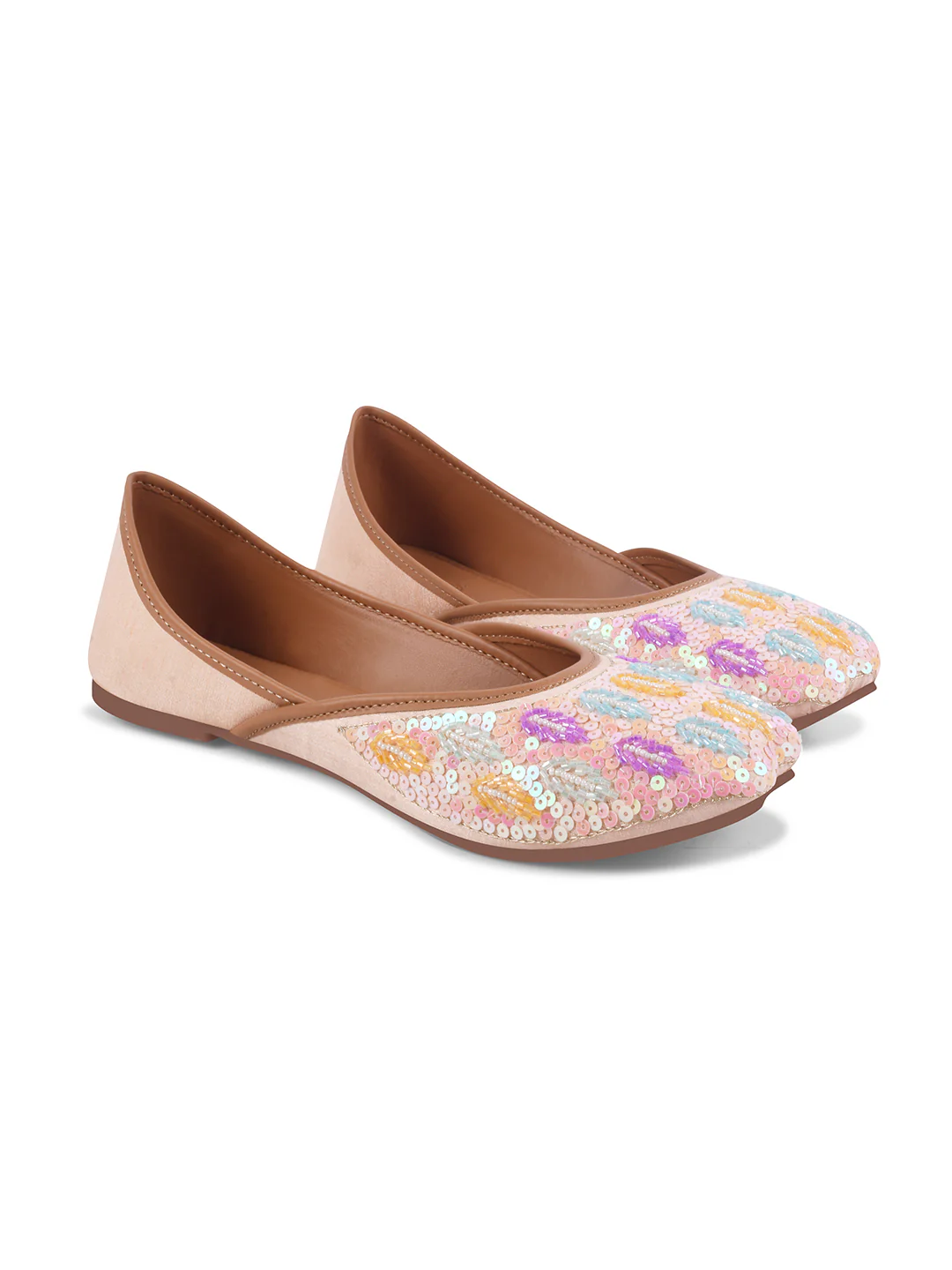 Embellished Traditional Jutti Flat with Cushion - Image 11