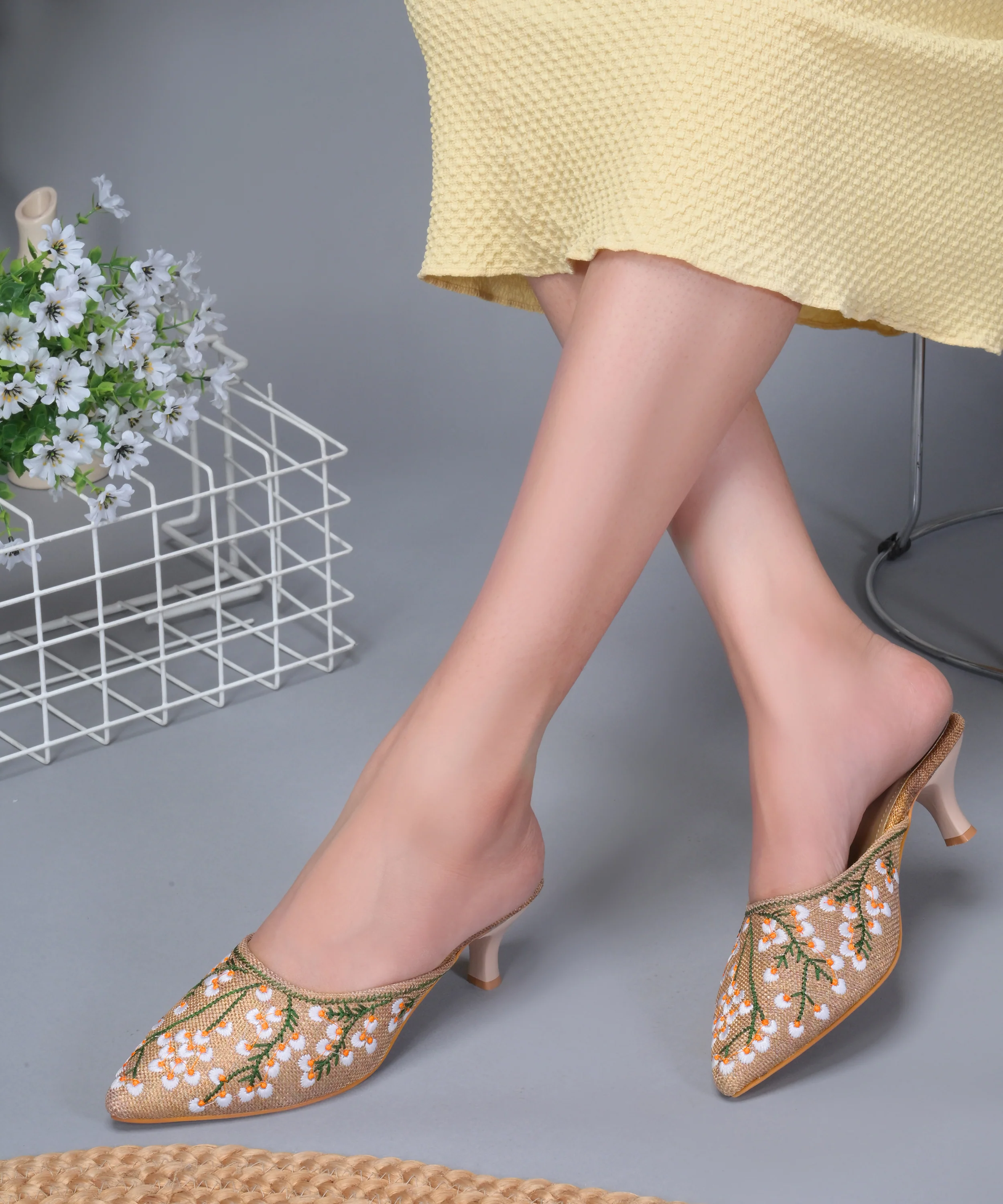 Embroidered Ethnic Mules with Pointed Toe - Image 5