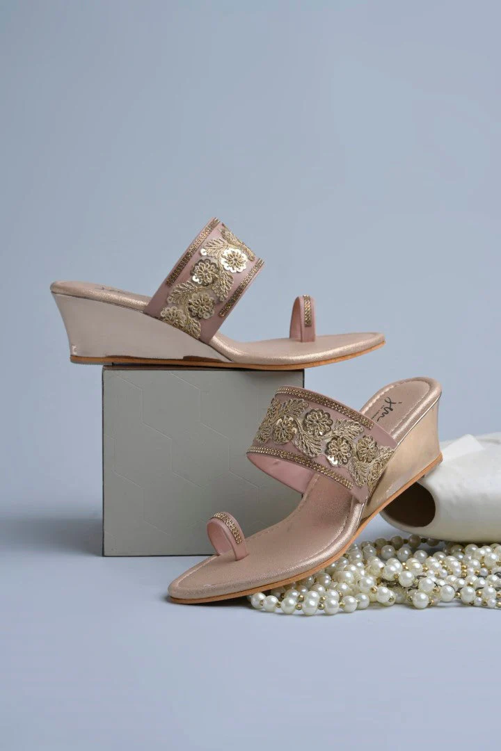 Jm Looks Women Embroidered Wedge Sandals  With A Toe Ring