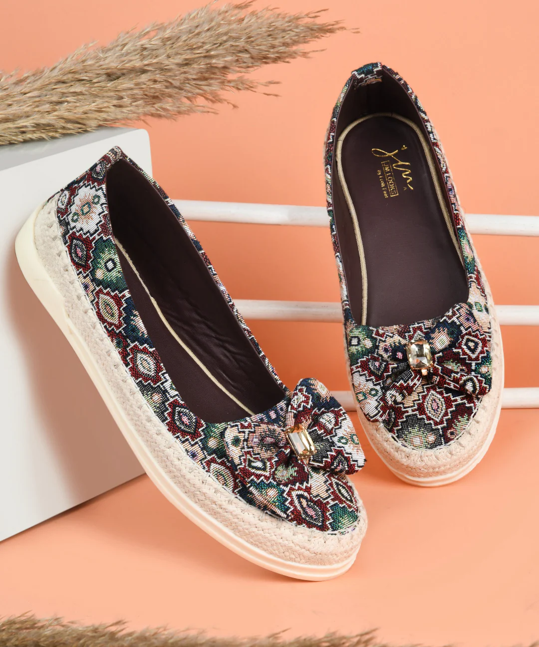 Ethnic Embroidered Loafers with Bow Design - Image 7