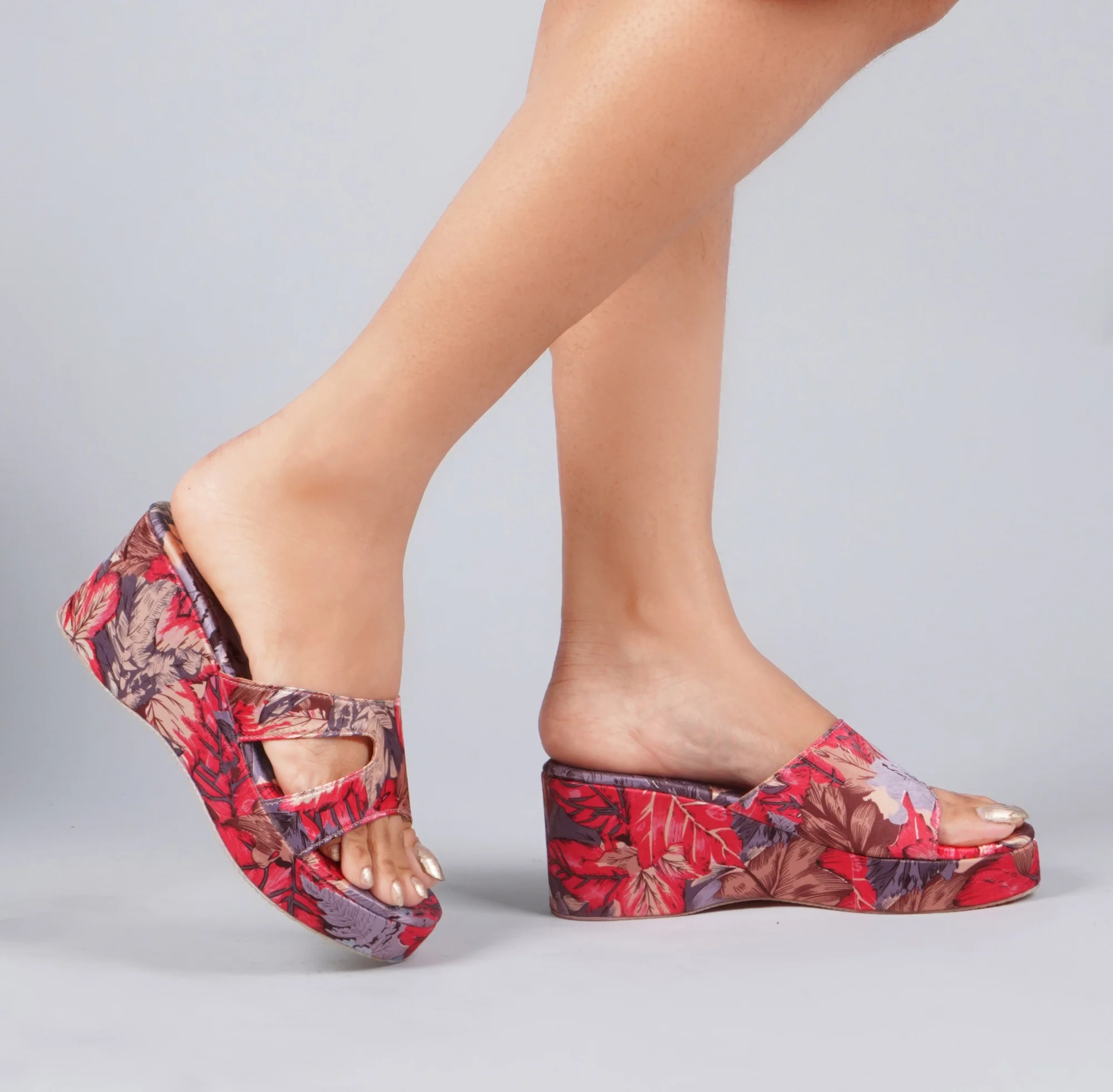 Platform Wedge Heels for Women Floral Printed Open Toe Sandals - Image 9