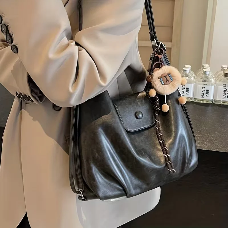 Hobo Shoulder Tote Bag - Image 3