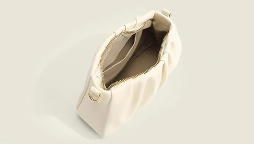 Elegant Pearl Strap Shoulder Bag - Image 4