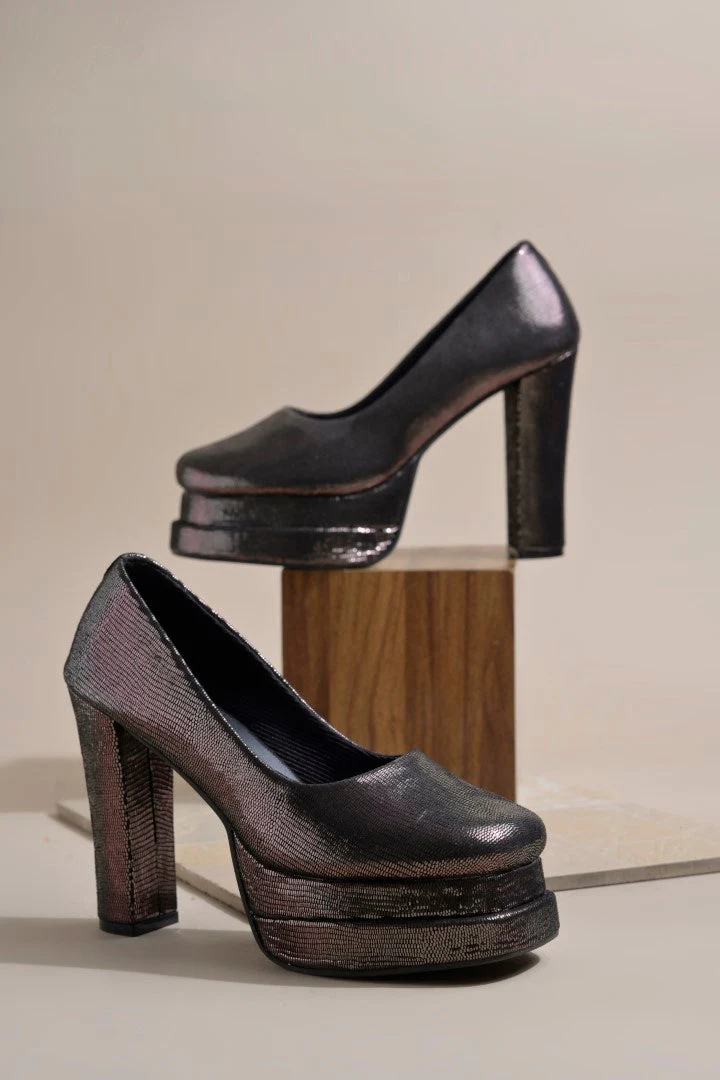 JM Looks Mary Jane Platform Block with Metallic Finish - Image 7