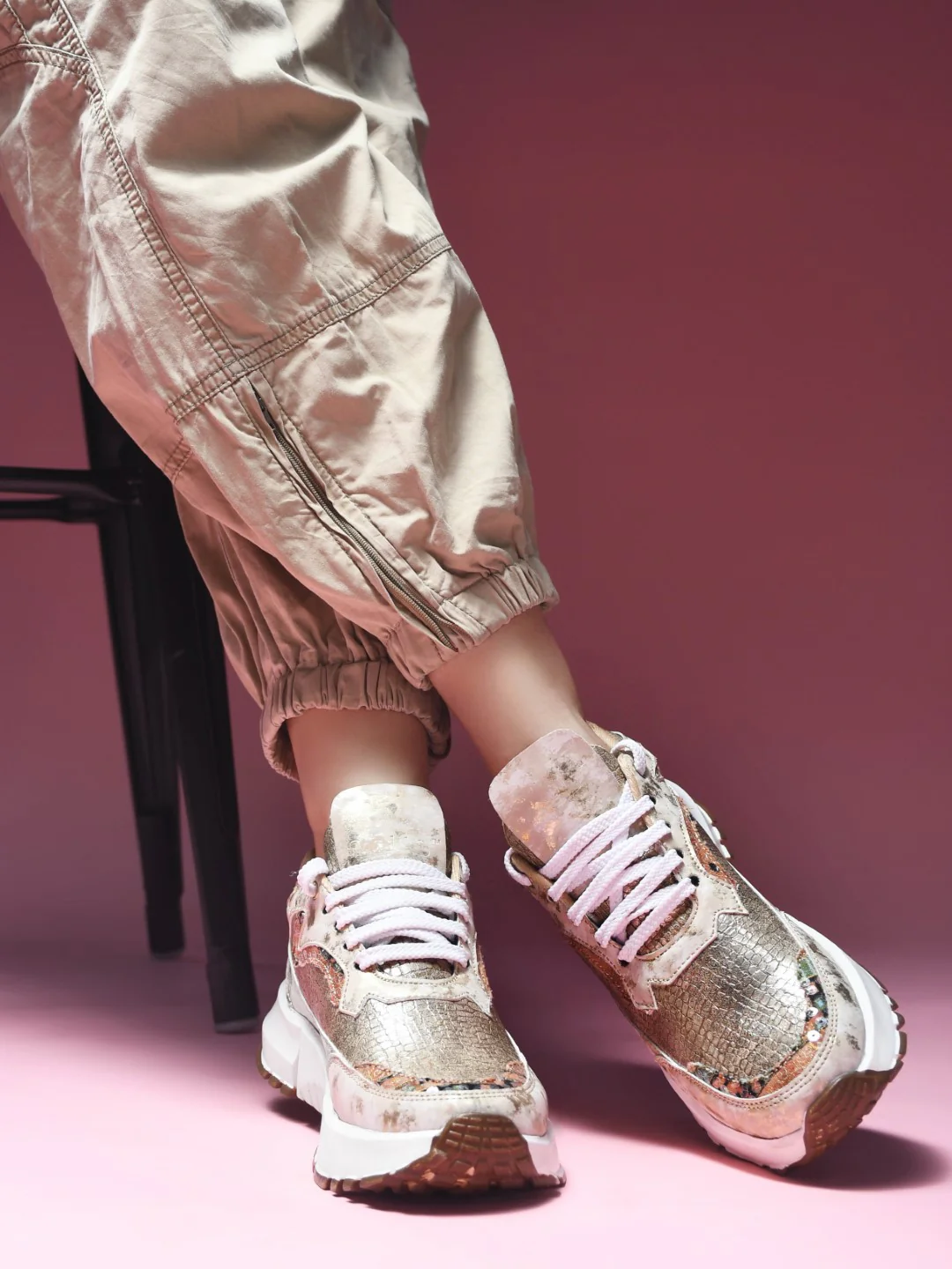 Metallic Mesh Chunky Sneakers For Women - Image 9