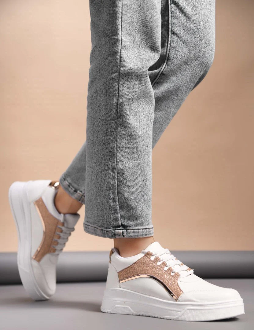 JM Looks Chunky Platform Sneaker with Glitter Accent and Lace-Up Style - Image 2