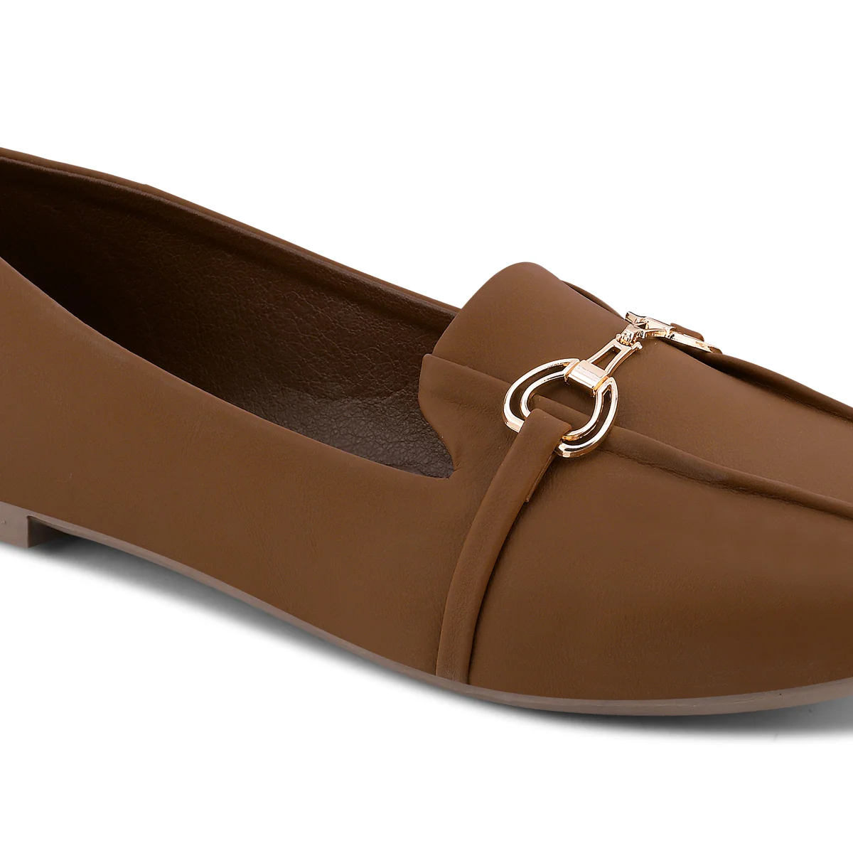 Minimalist Loafers with Metal Detail - Image 18
