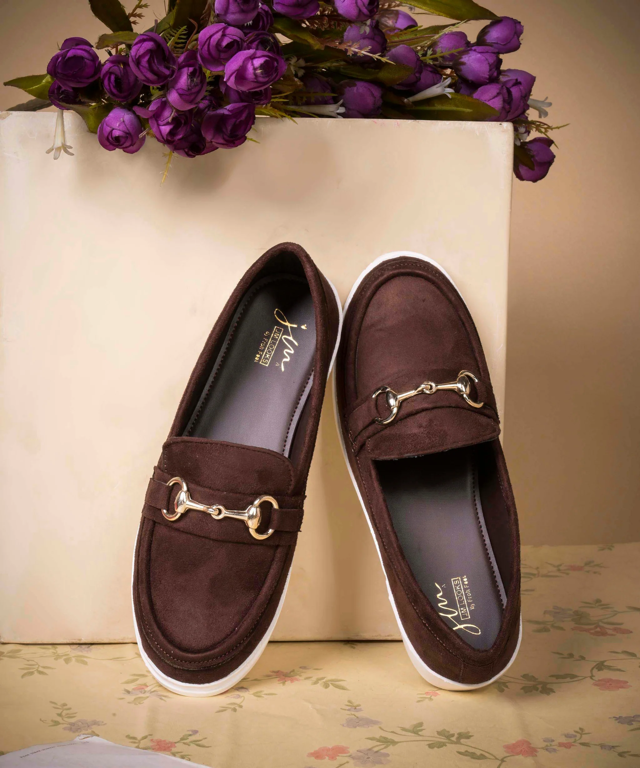 Modern Bit Detail Comfort Loafer - Image 13
