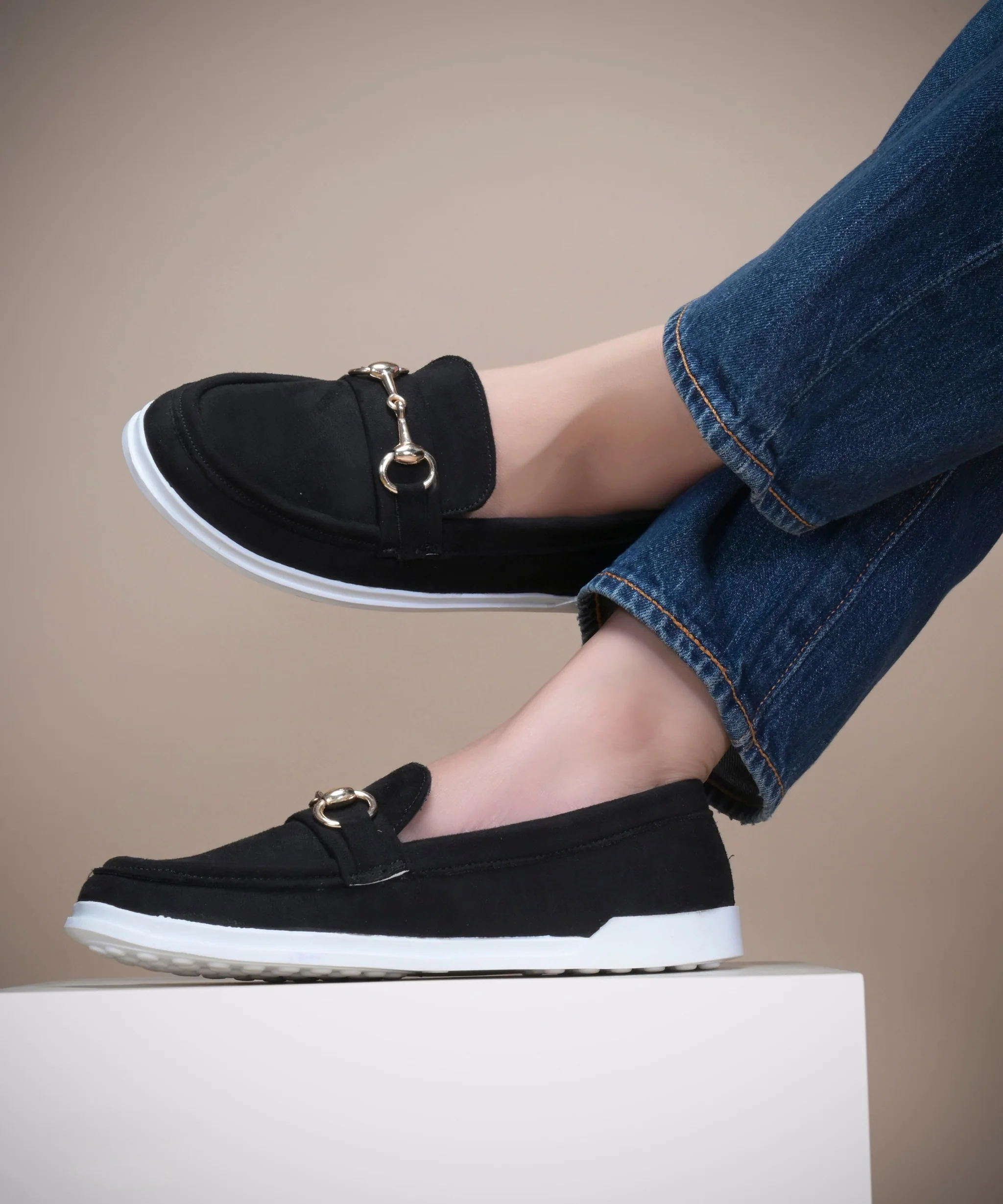Modern Bit Detail Comfort Loafer - Image 8