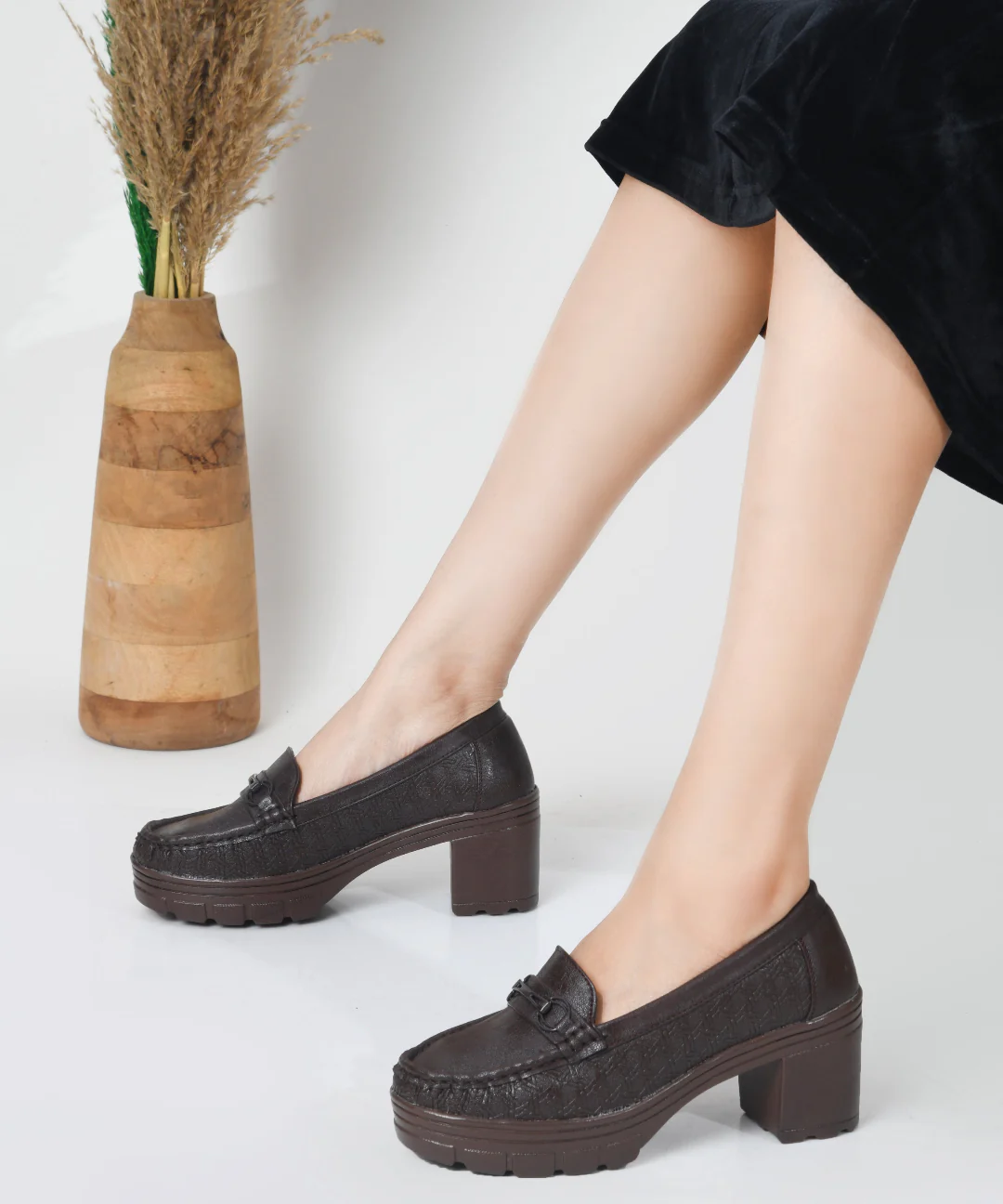 JM Looks Platform Heel Loafers with Moc-Toe Design - Image 16