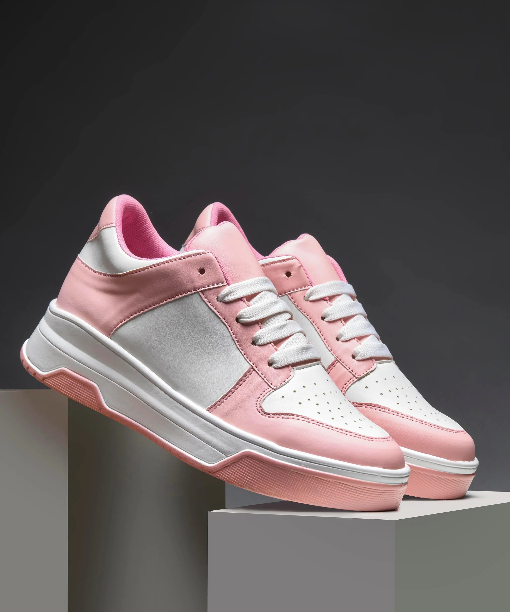 Platform Lace-Up Casual Sneakers