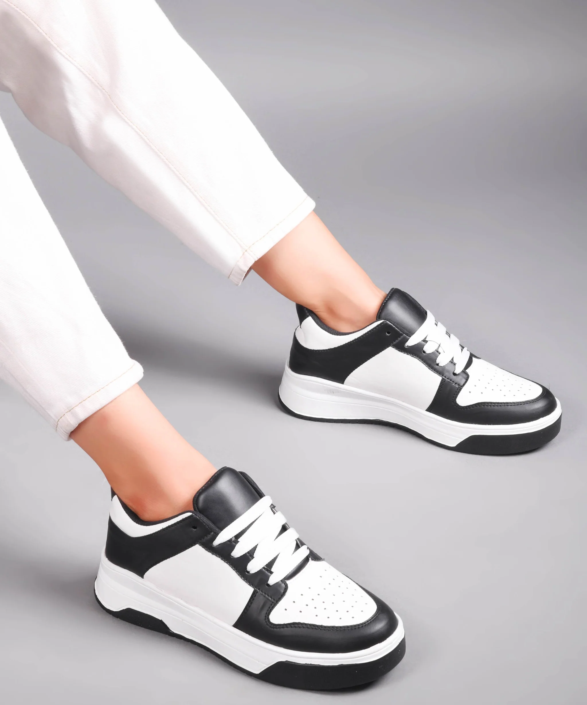Platform Lace-Up Casual Sneakers - Image 2