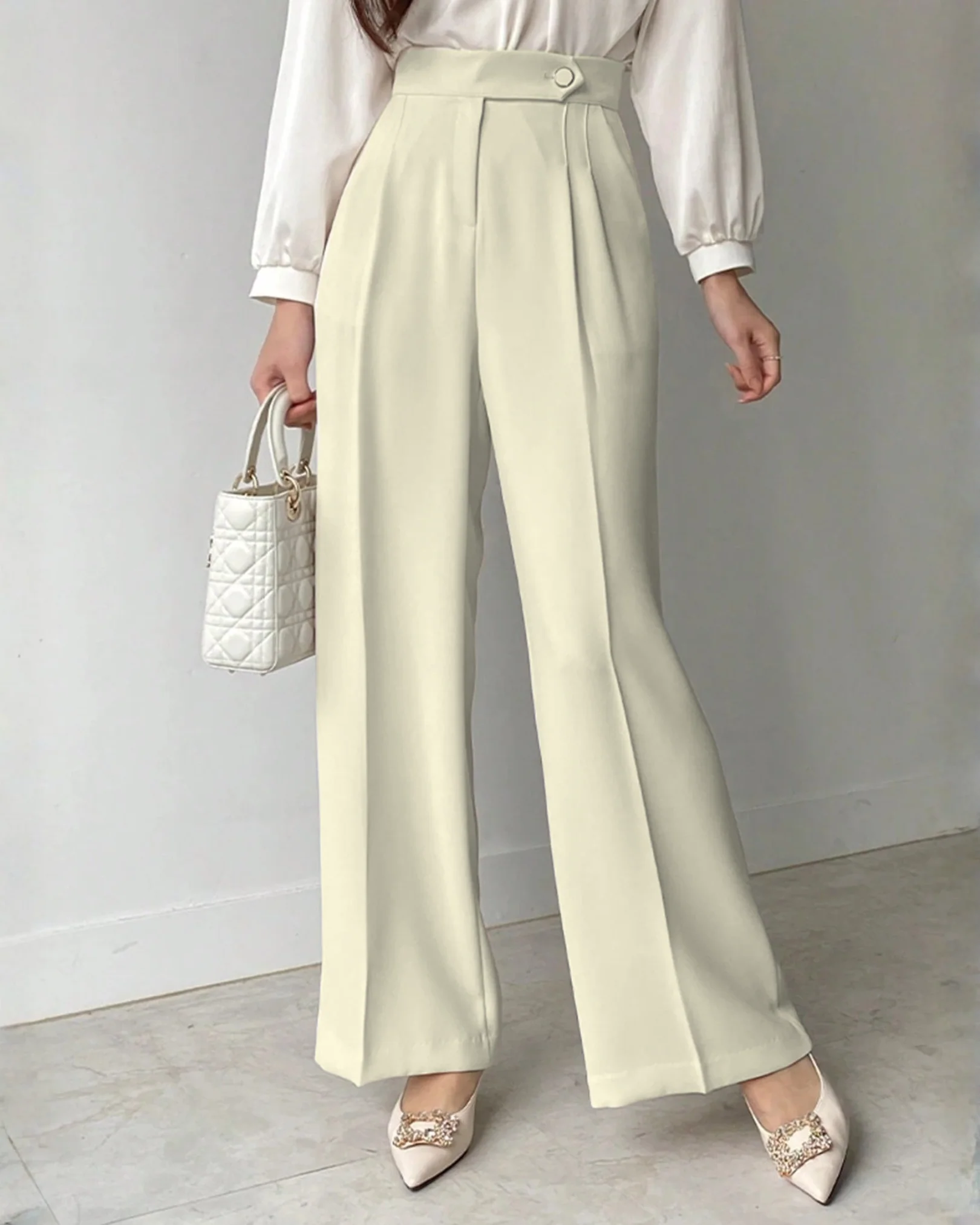 Pleated High-Rise Flowy Pants