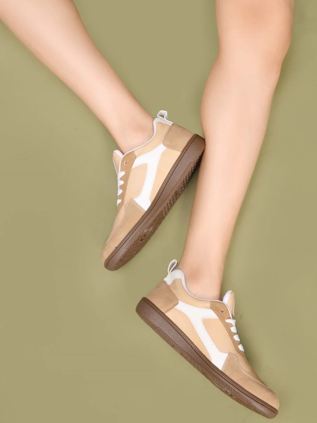 Retro Suede Sneakers For Women - Image 11