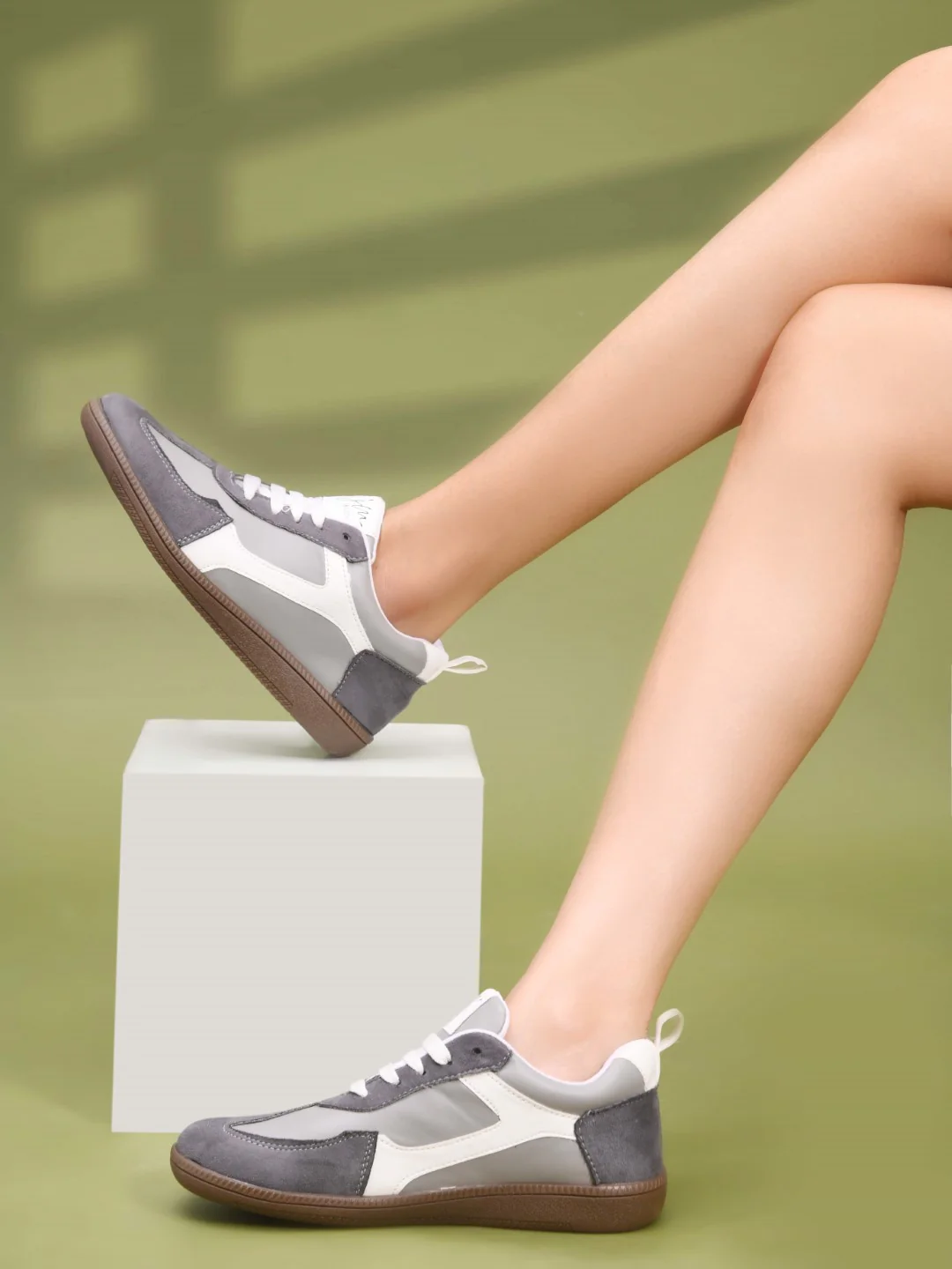 Retro Suede Sneakers For Women - Image 17