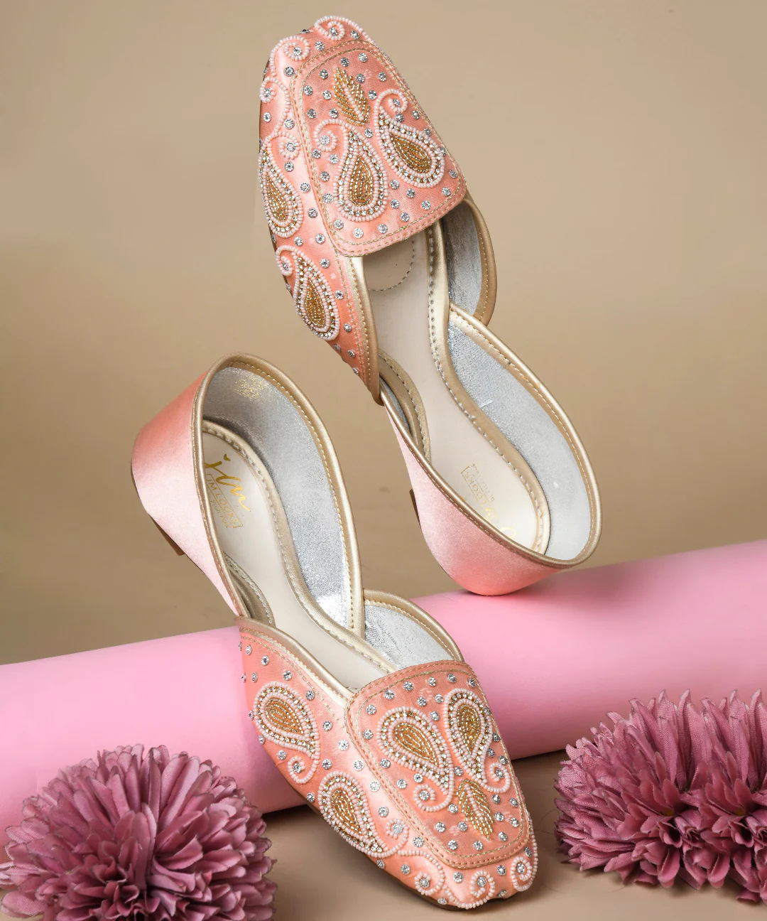 JM Looks Royal Stone & Threadwork Ethnic Juttis - Image 7