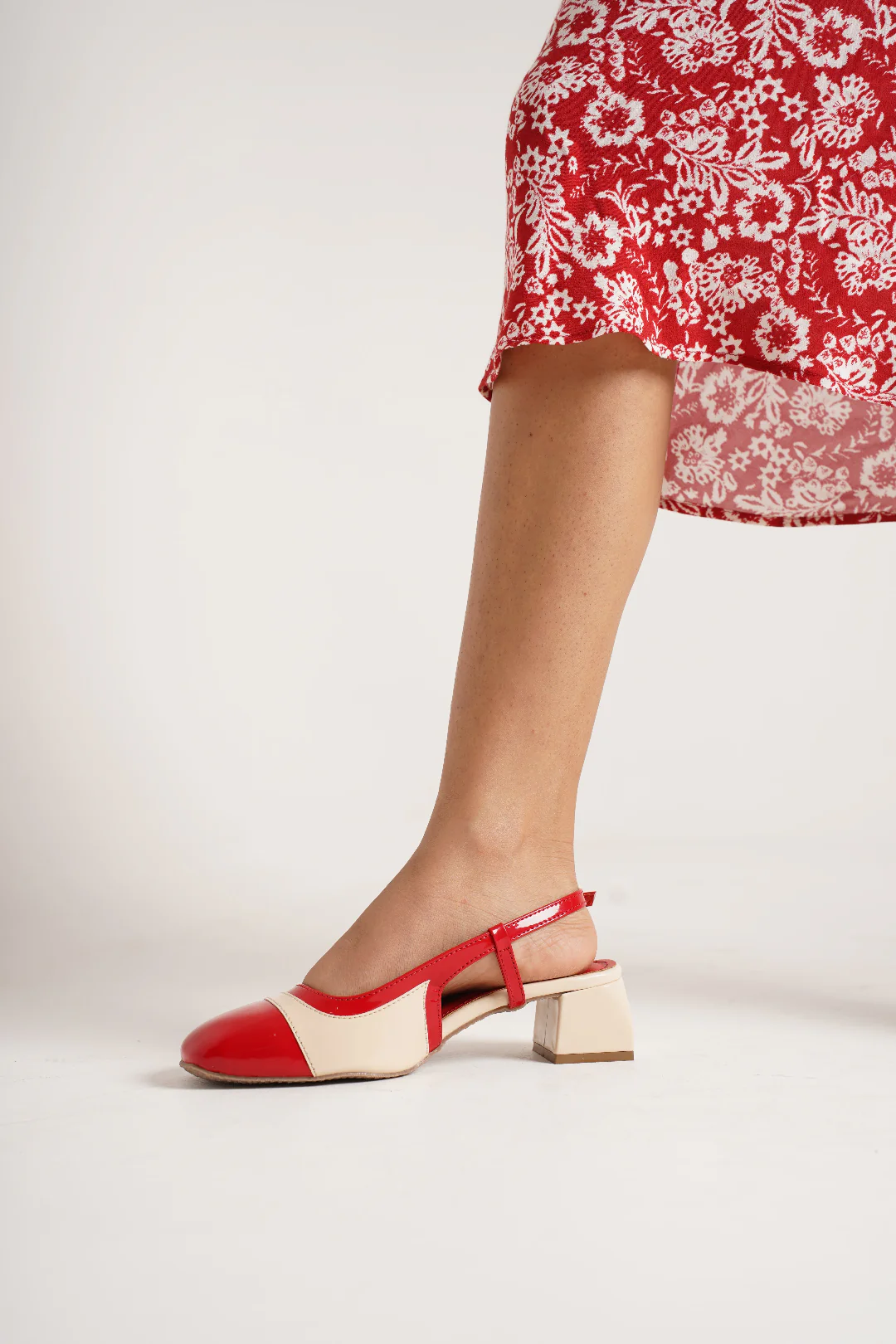 Slingback Glossy Block Heels With Buckle - Image 24