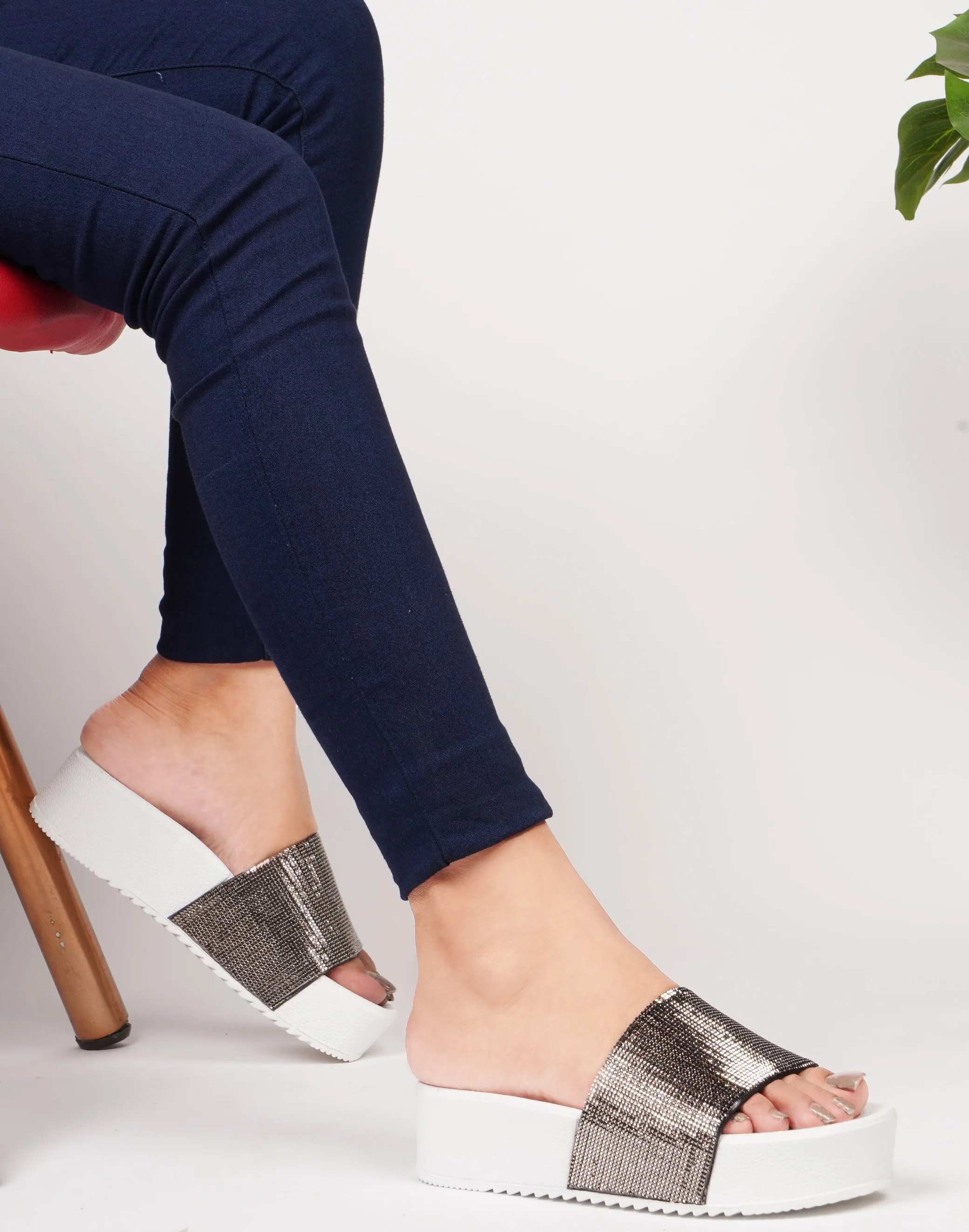 Sparkling Crystal Embellished Platform Slides Comfortable Cushioned Footbed Sandals - Image 8