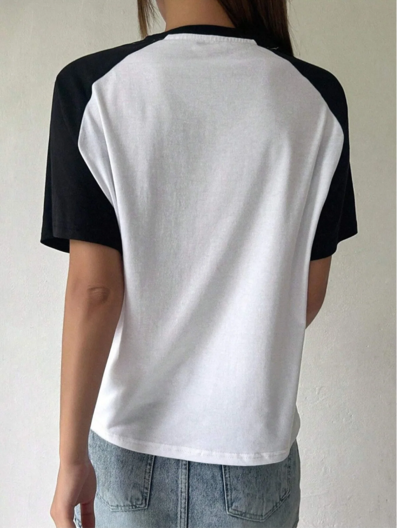 Star & Letter Graphic Contrast Raglan Sleeve T-Shirt - Image 4