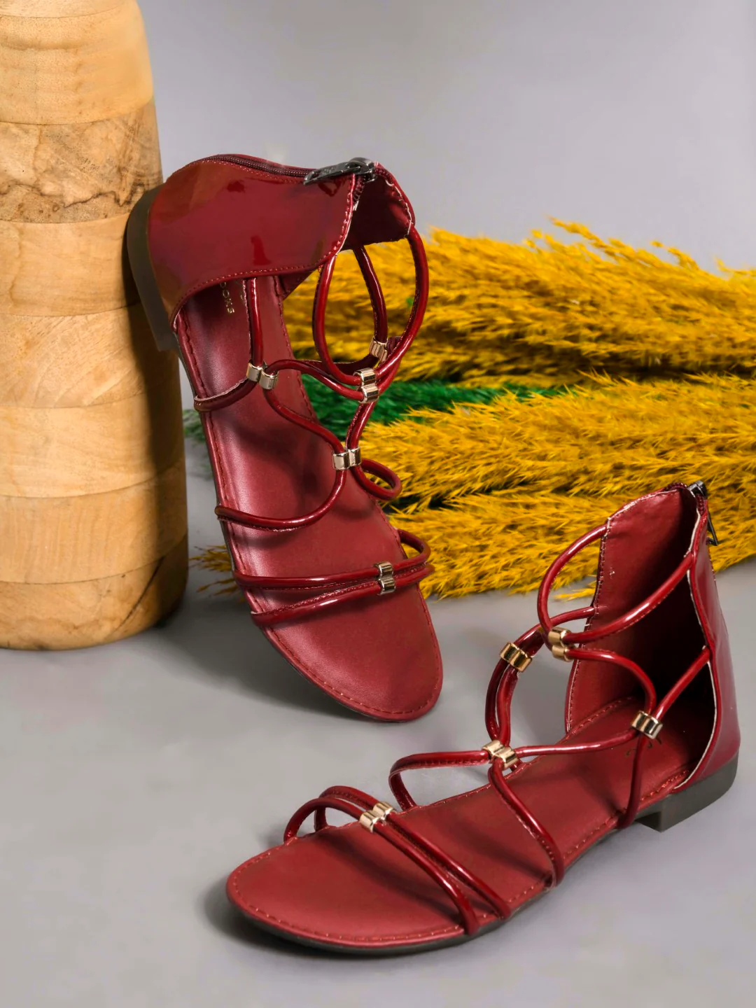Strappy Gladiator Flat Sandals With Gold-Toned Accents And Zip | JM Looks - Image 9