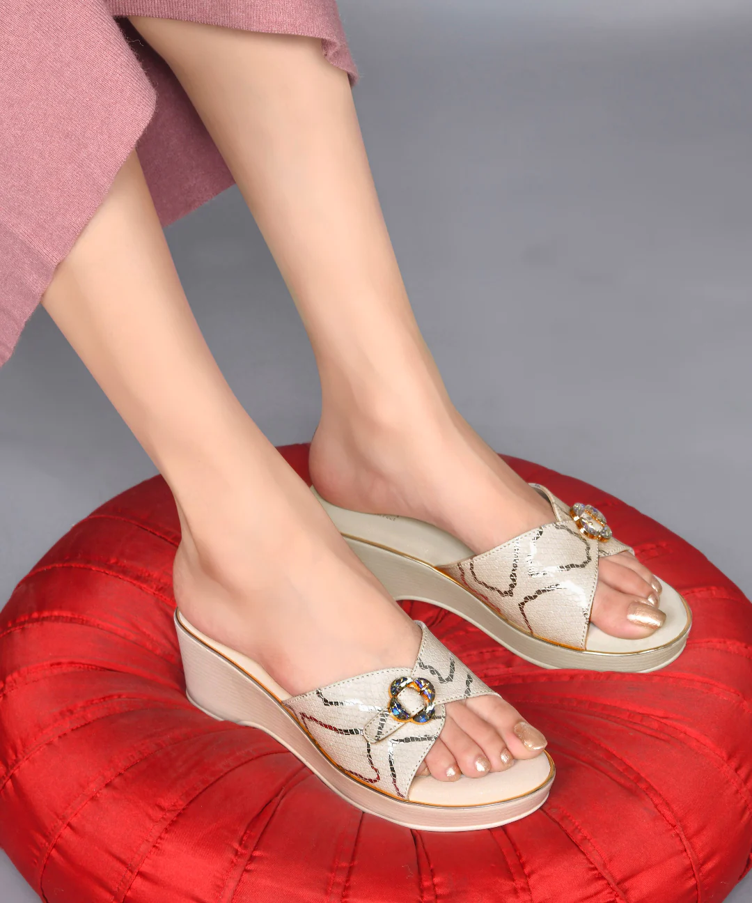 Textured Crystal Floral Buckle Open Toe Platform Wedge Sandals Heels for Women - Image 11