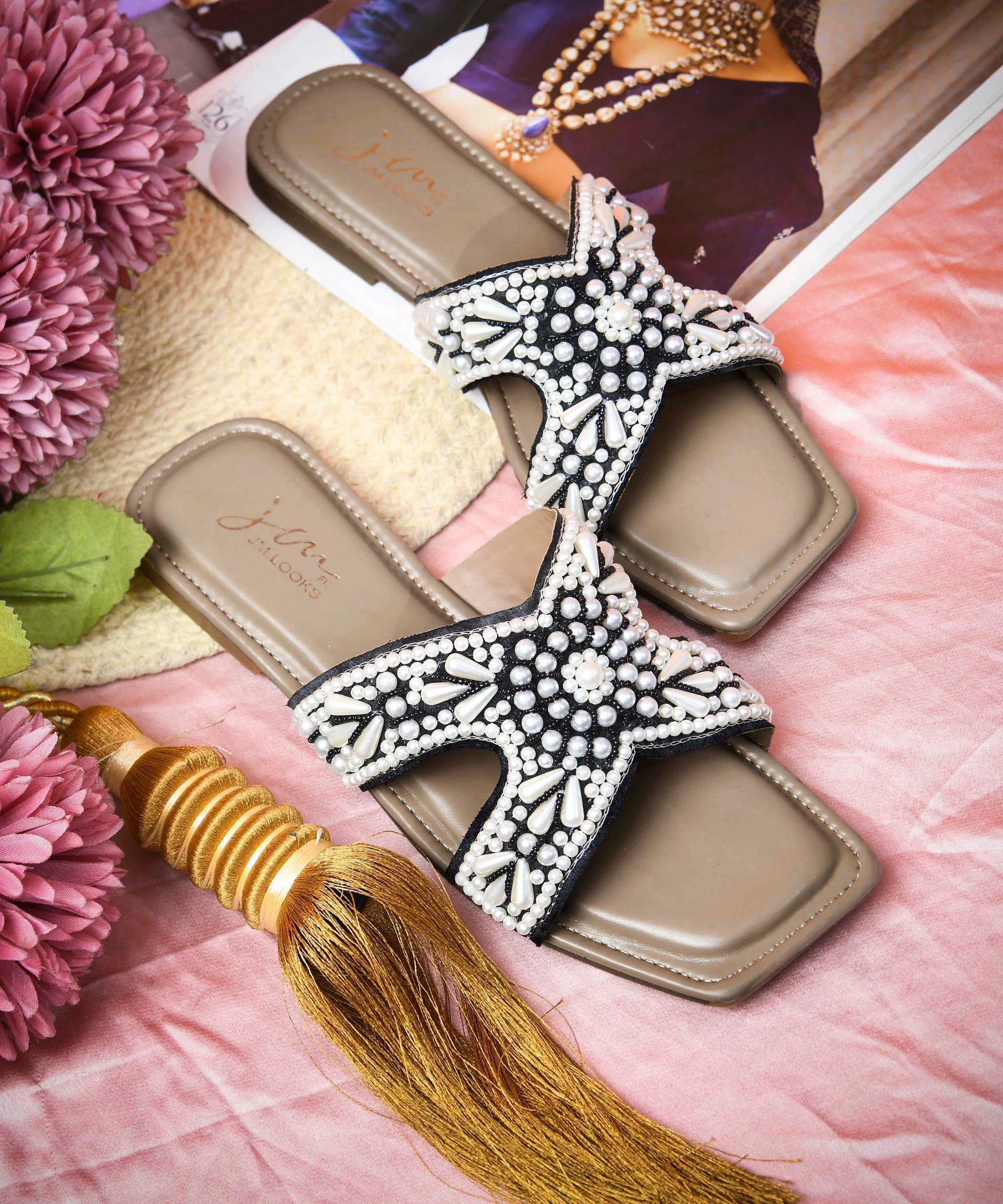 Trendy Slip-On Flats with Sparkle Strap Detail